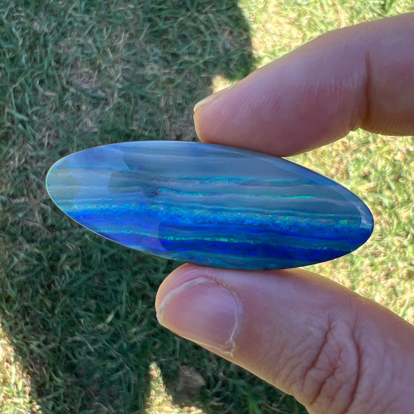 35.62 Ct extra large oval boulder opal