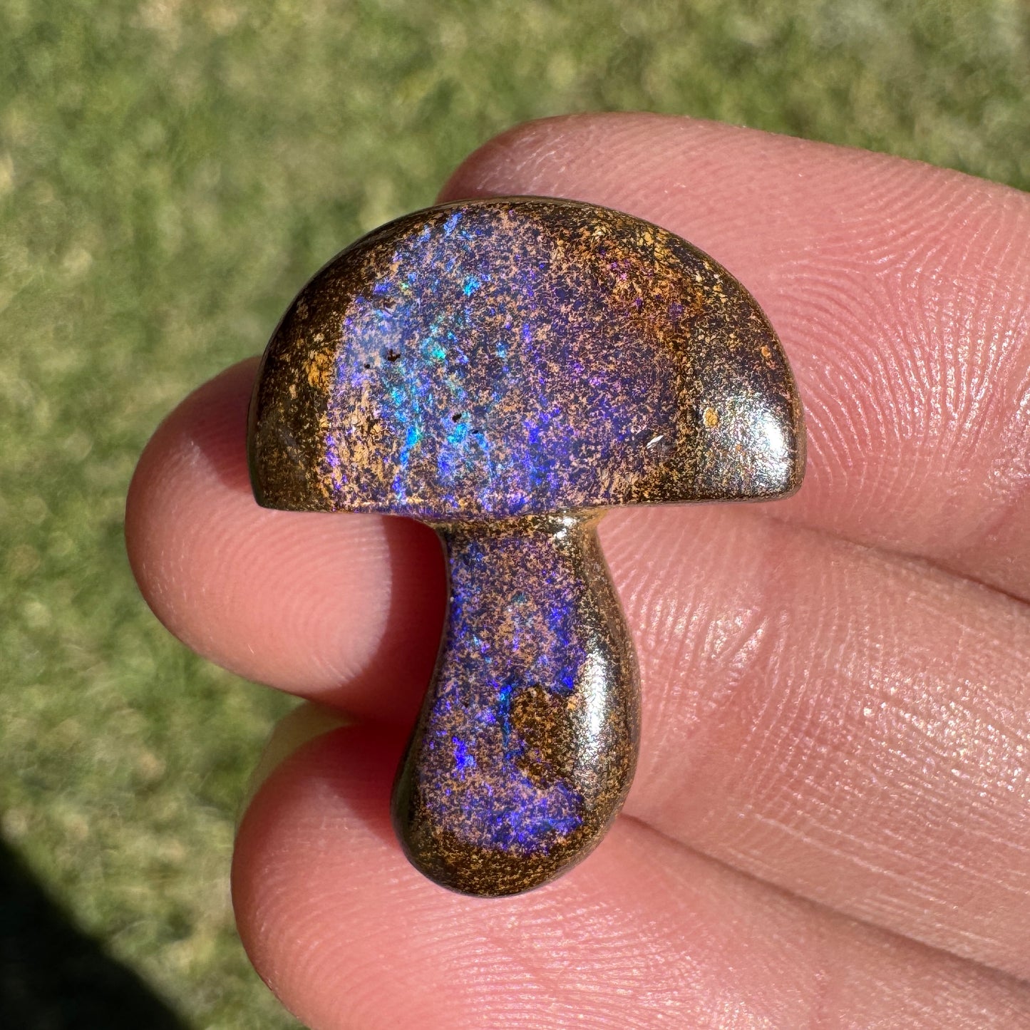 13.56 Ct boulder opal mushroom carving