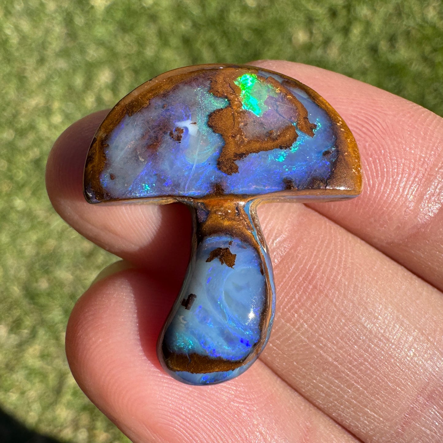 19.54 Ct boulder opal mushroom carving