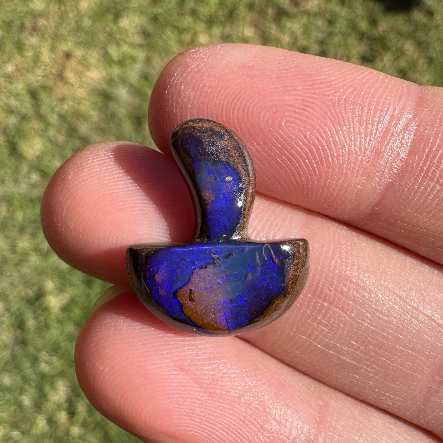 7.79 Ct boulder opal mushroom carving
