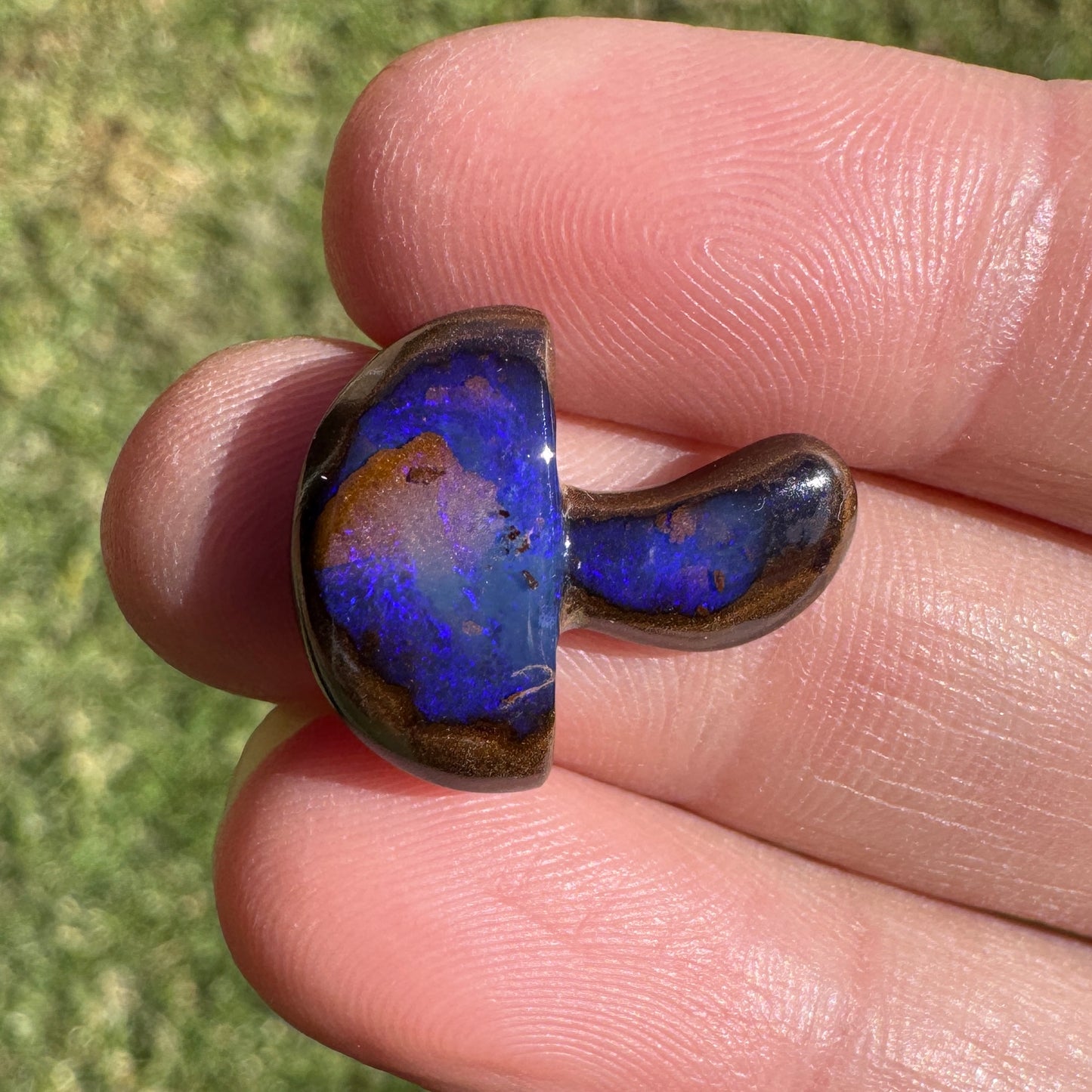 7.79 Ct boulder opal mushroom carving