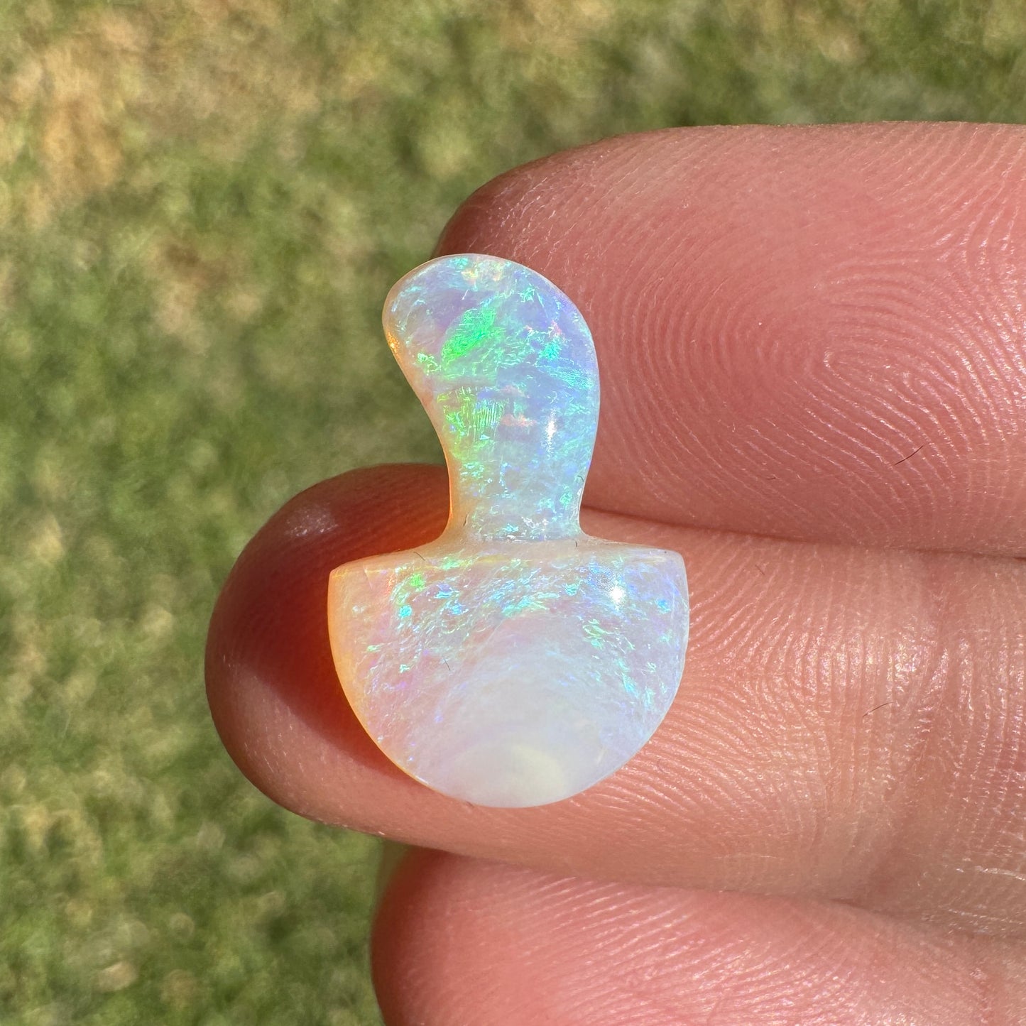 3.25 Ct wood replacement opal mushroom carving