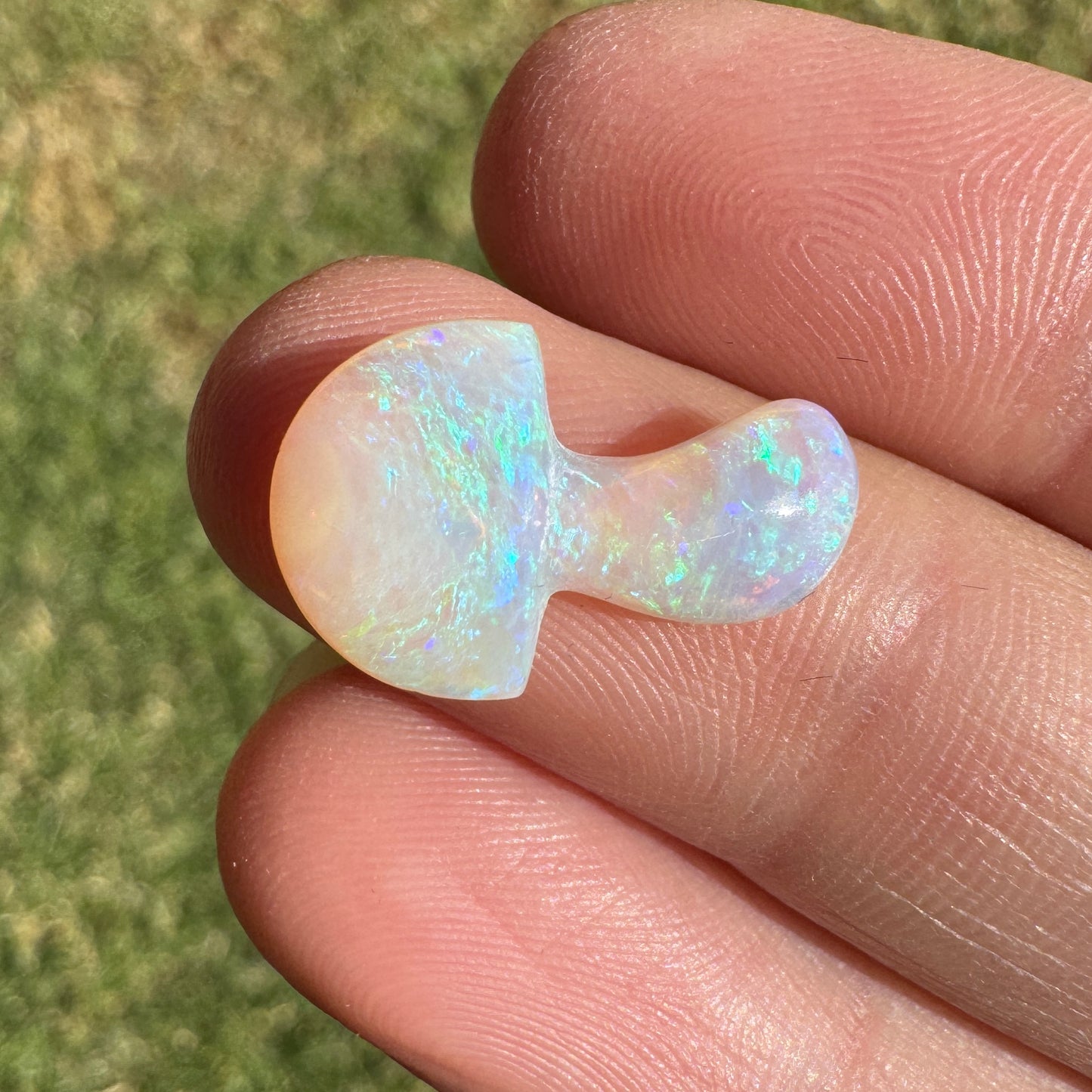 3.25 Ct wood replacement opal mushroom carving