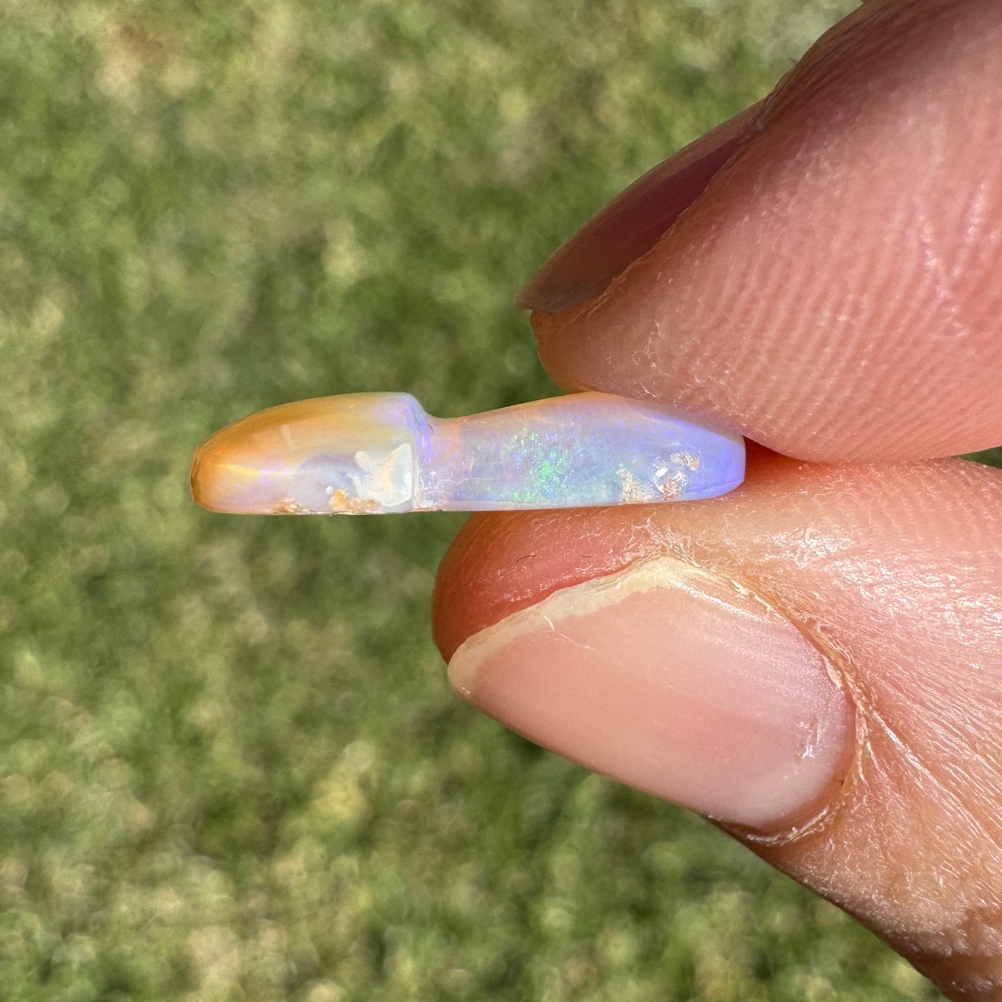 2.74 Ct wood replacement opal mushroom carving