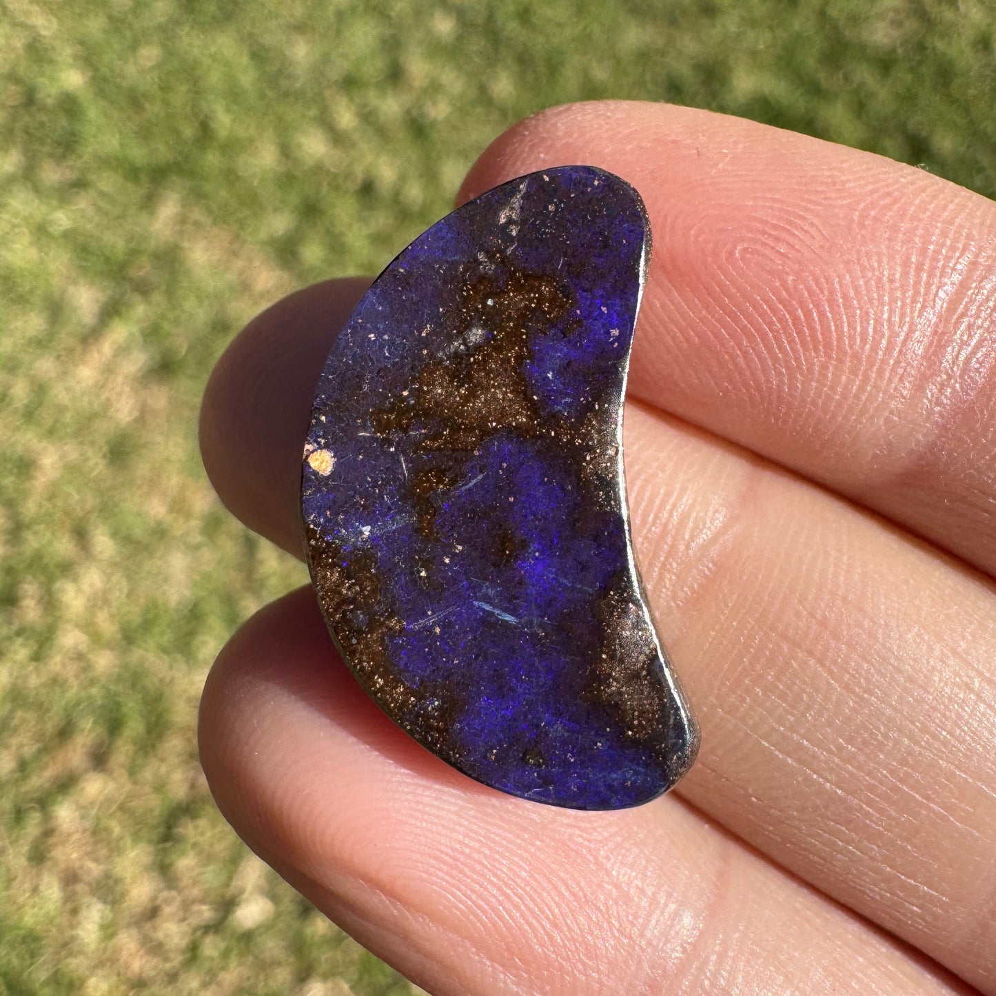 16.09 Ct boulder opal