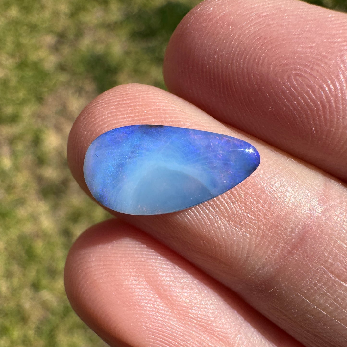 3.09 Ct small boulder opal