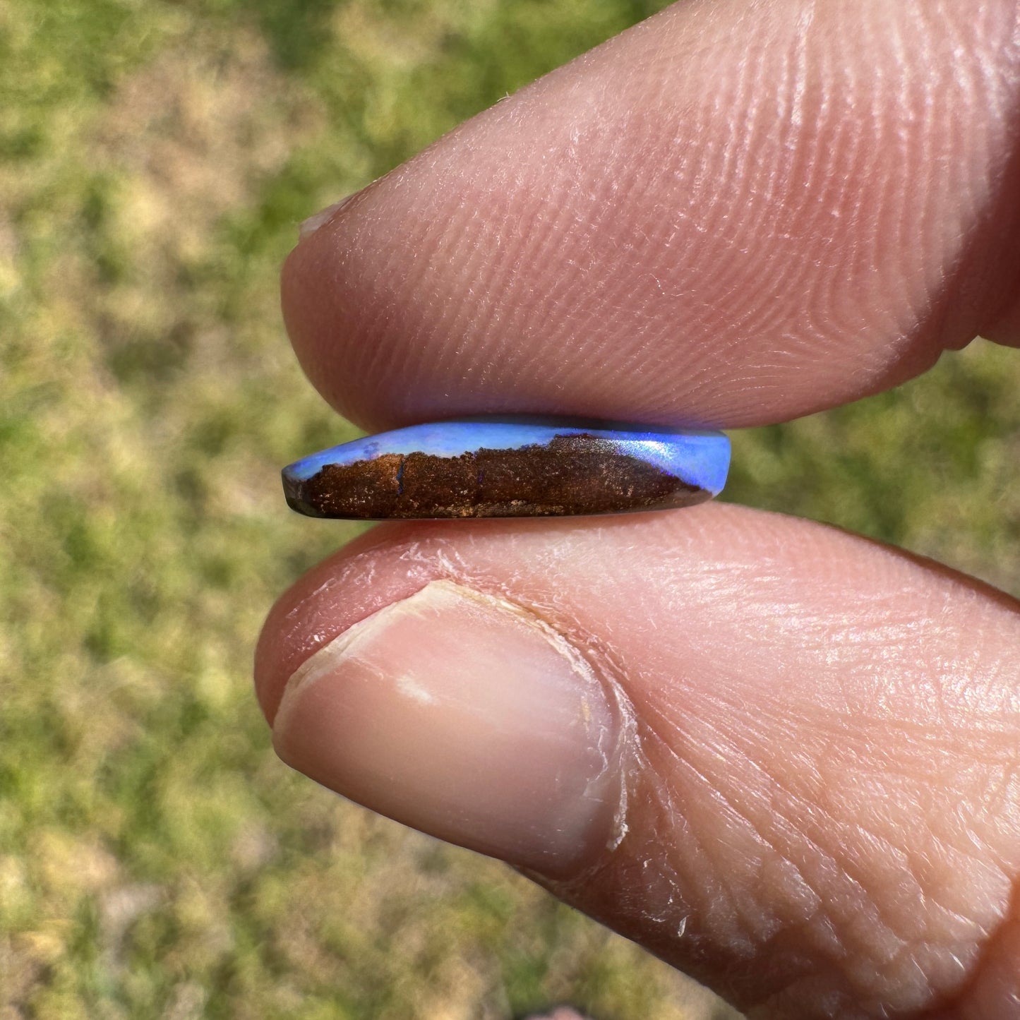 3.09 Ct small boulder opal