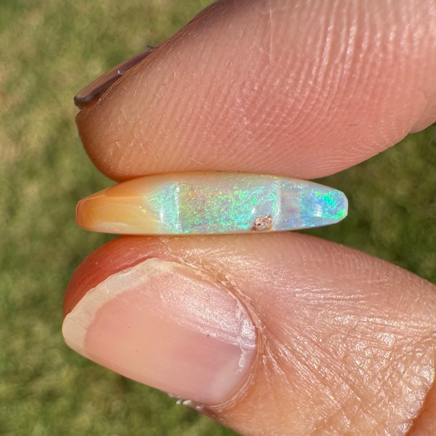 4.97 Ct cloud carving crystal opal