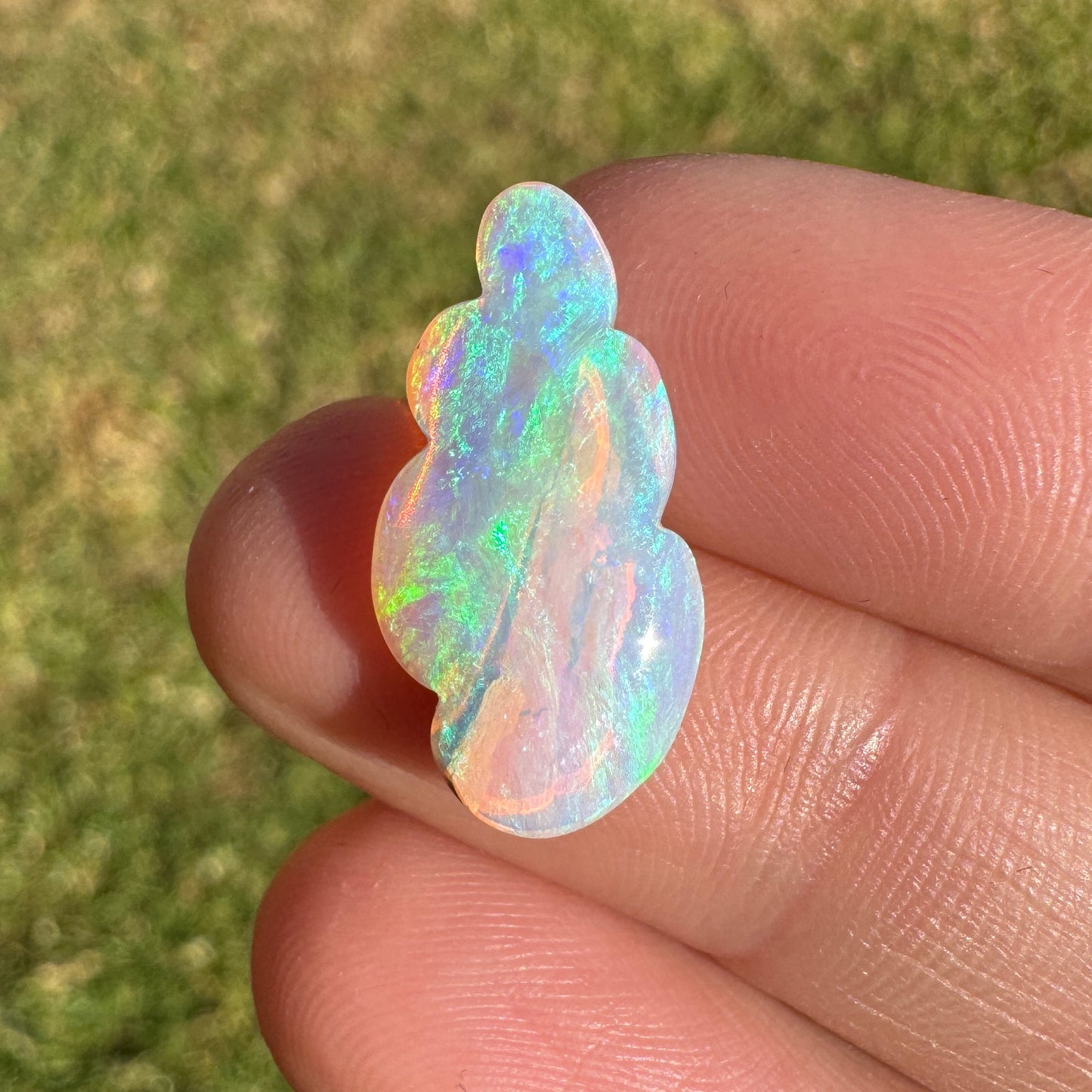 4.15 Ct cloud carving wood replacement opal
