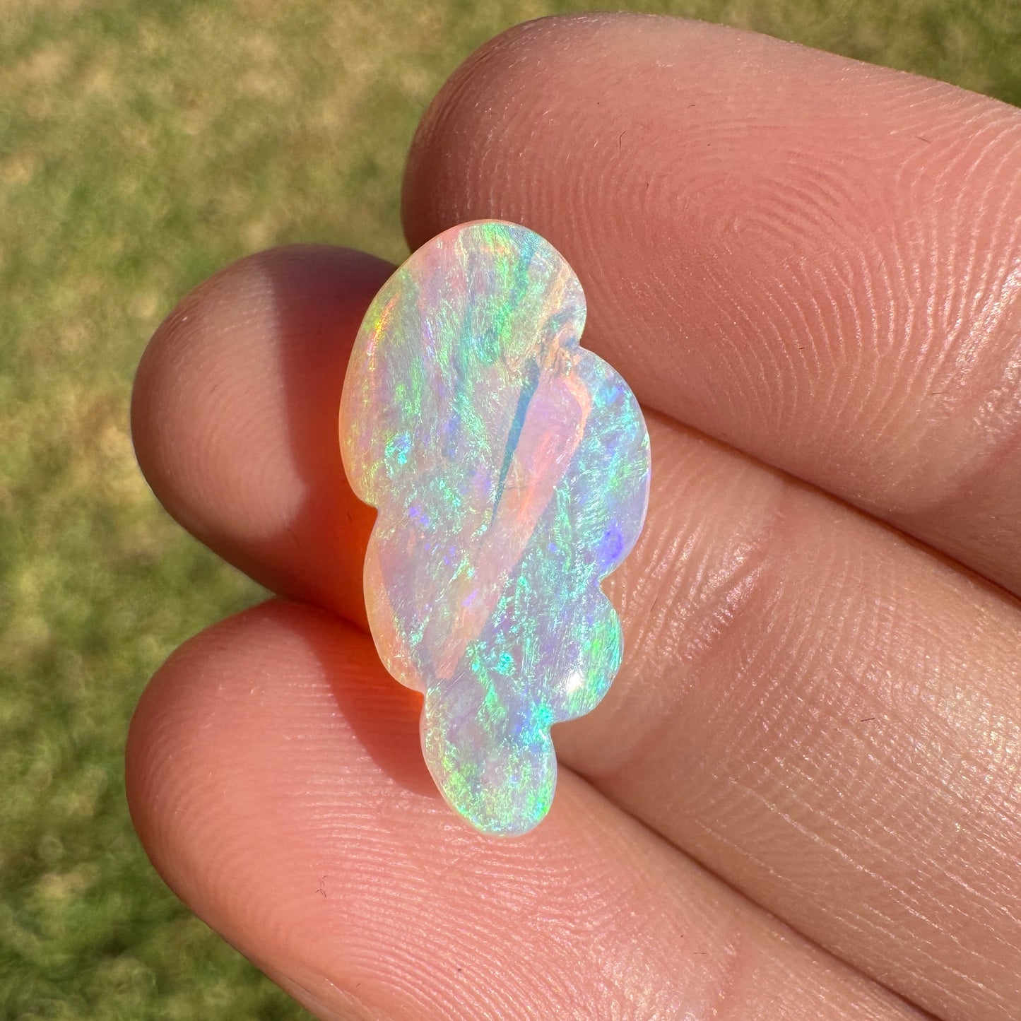 4.15 Ct cloud carving wood replacement opal