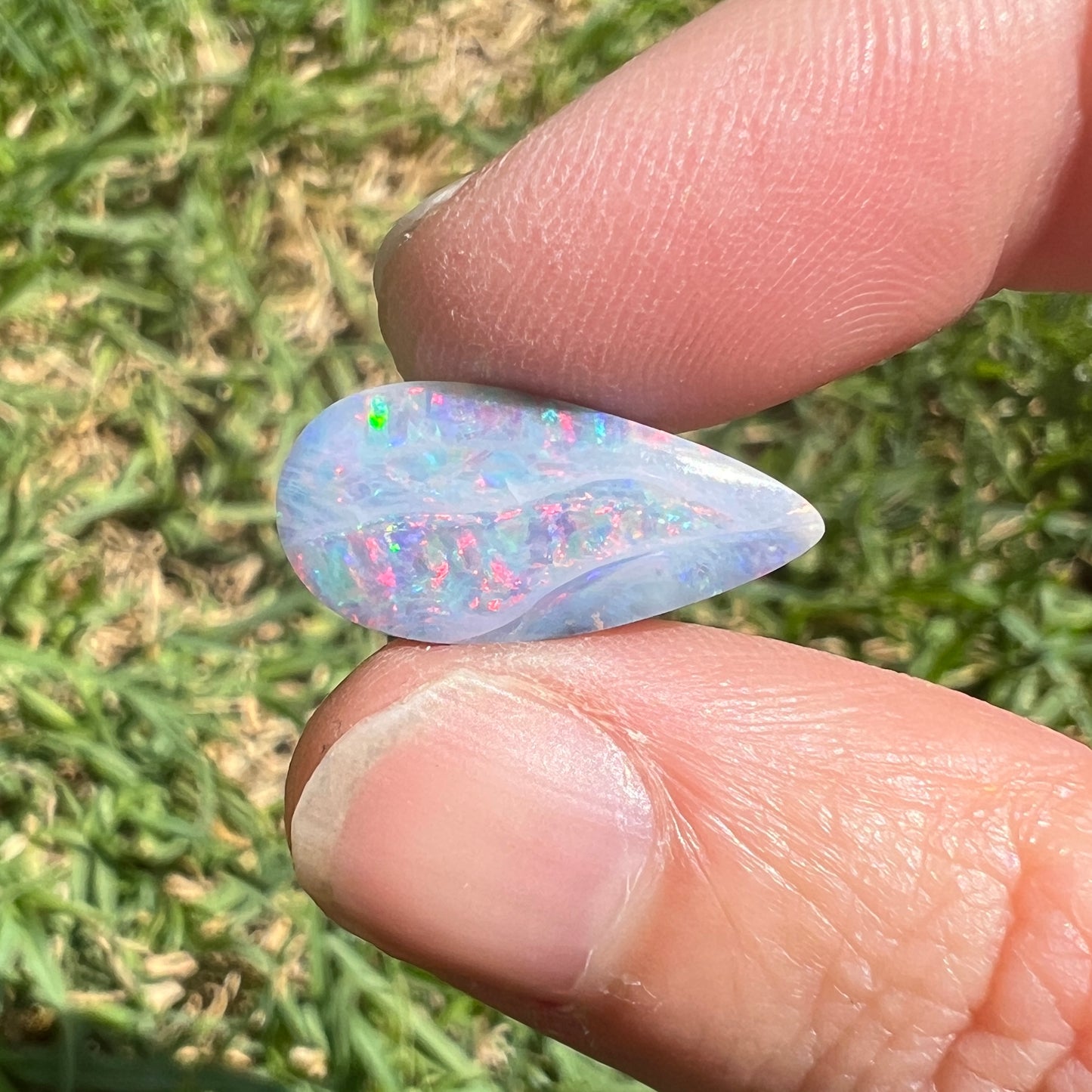 4.81 Ct teardrop boulder opal