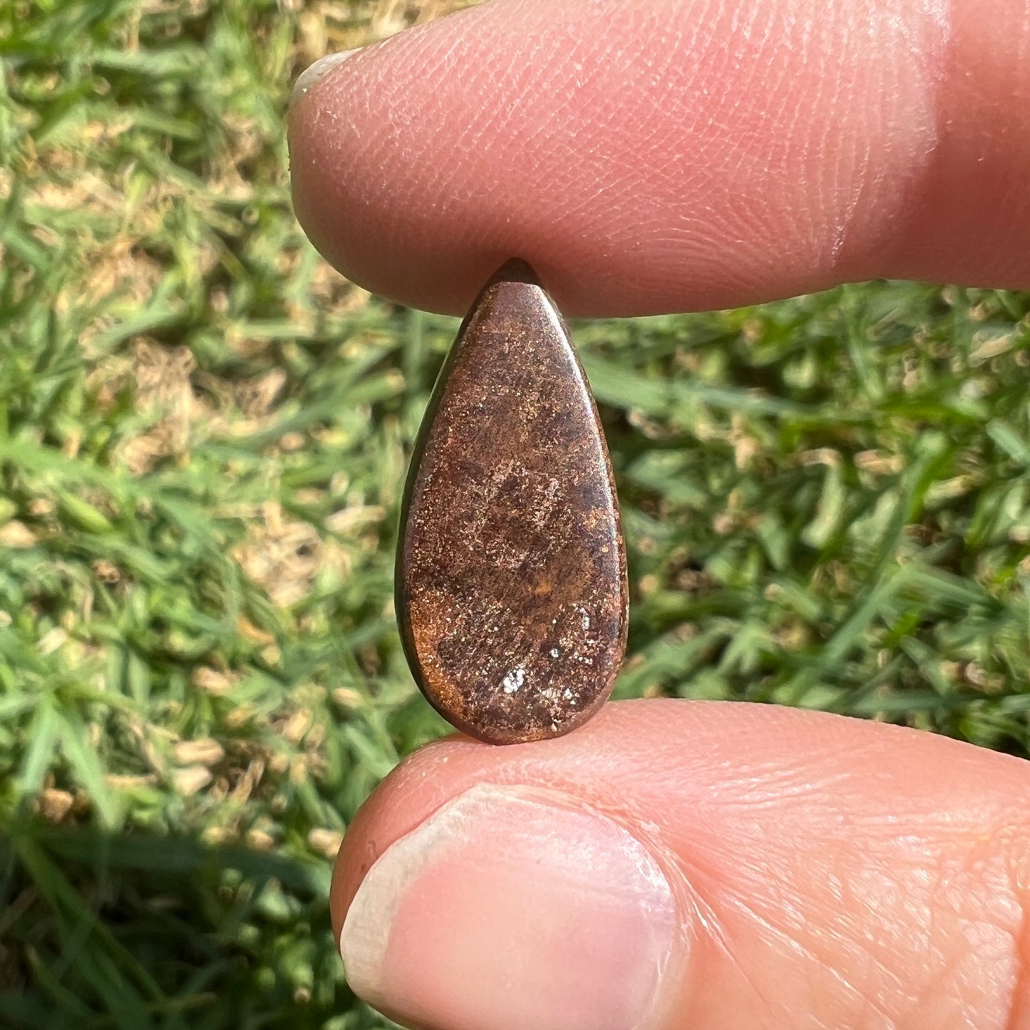 4.81 Ct teardrop boulder opal