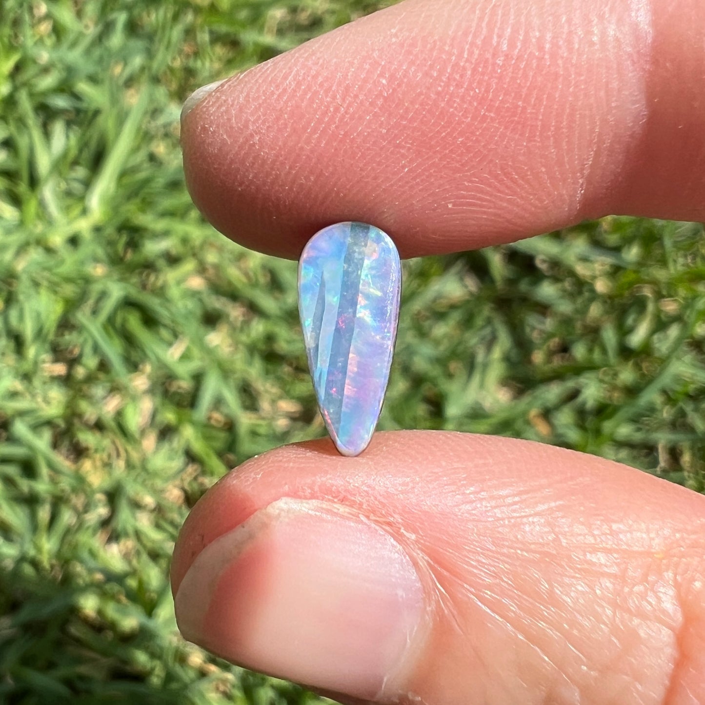 1.64 Ct small teardrop boulder opal