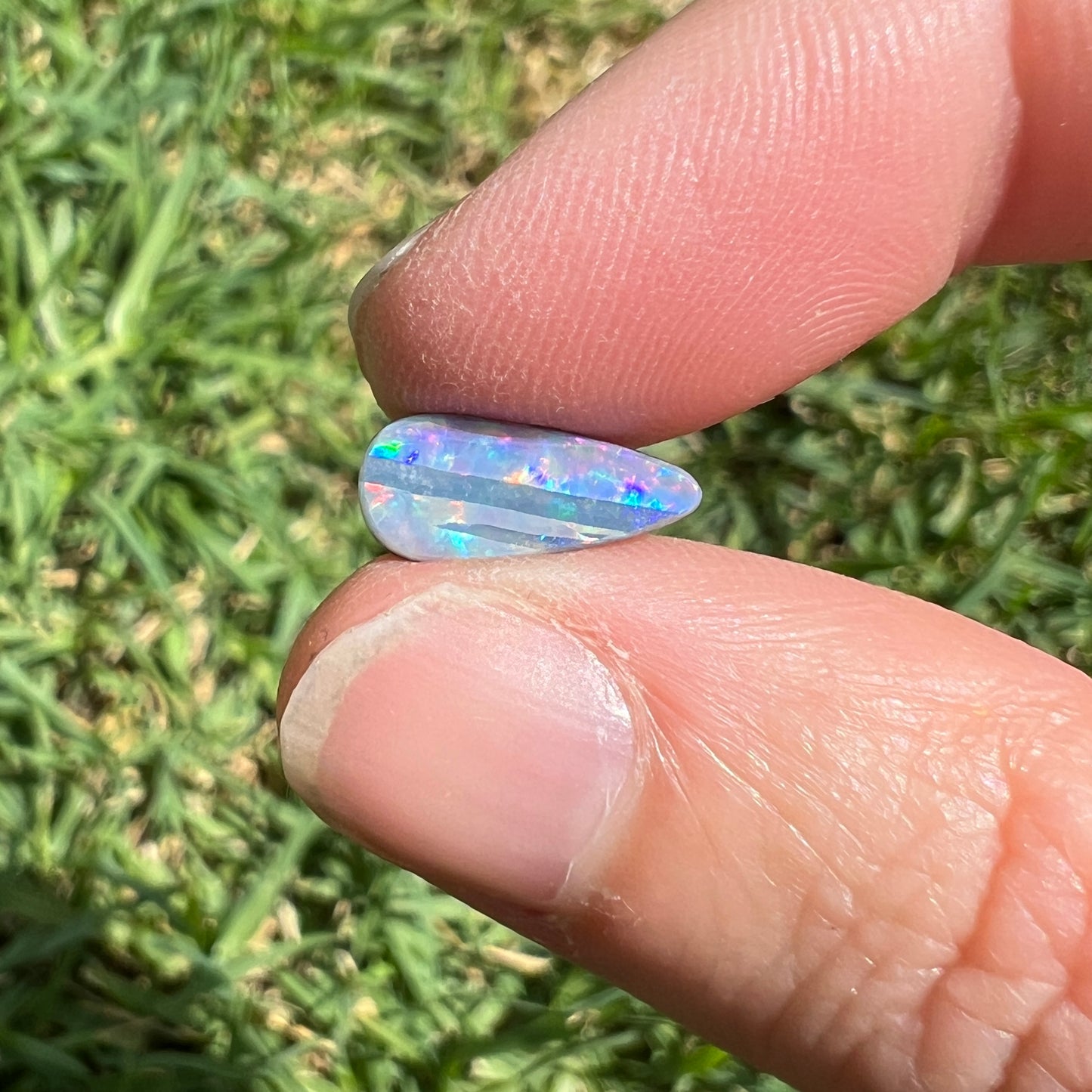 1.64 Ct small teardrop boulder opal