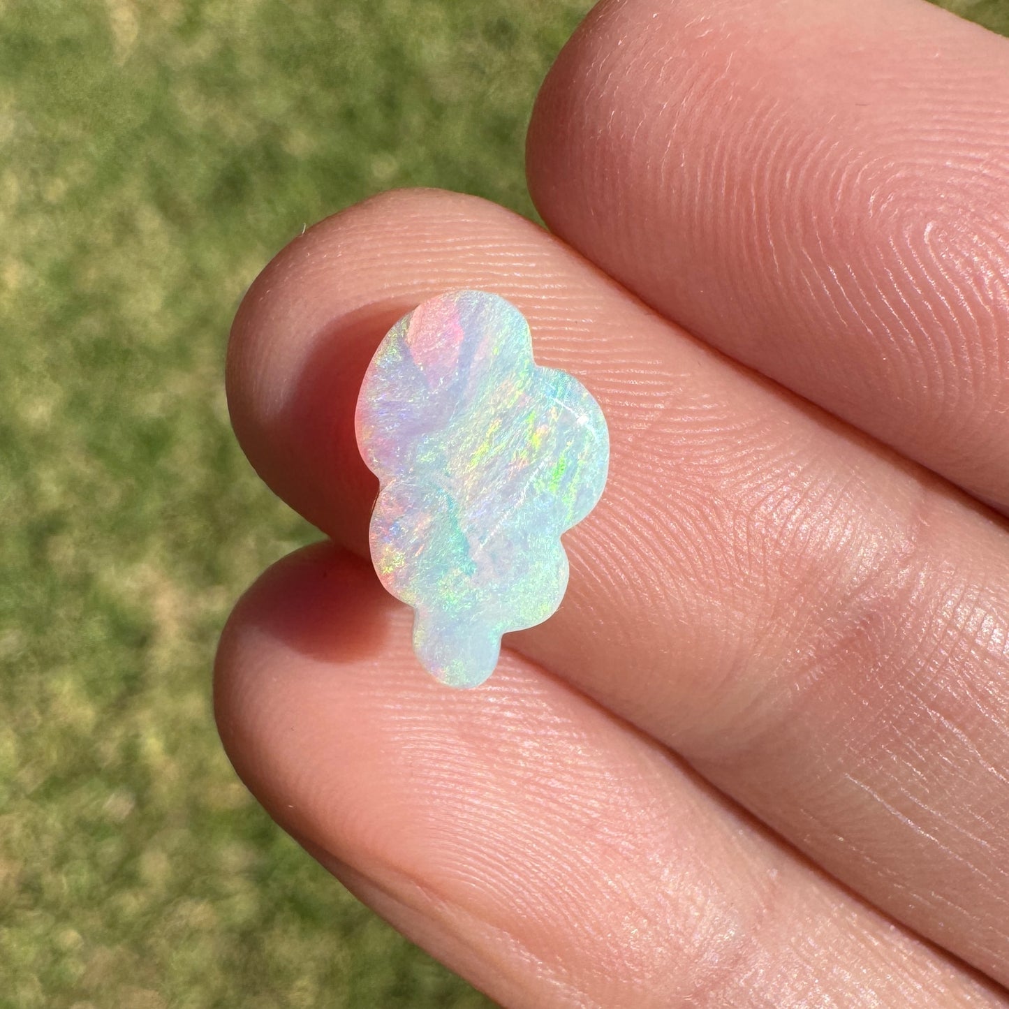 1.81 Ct cloud carving crystal opal