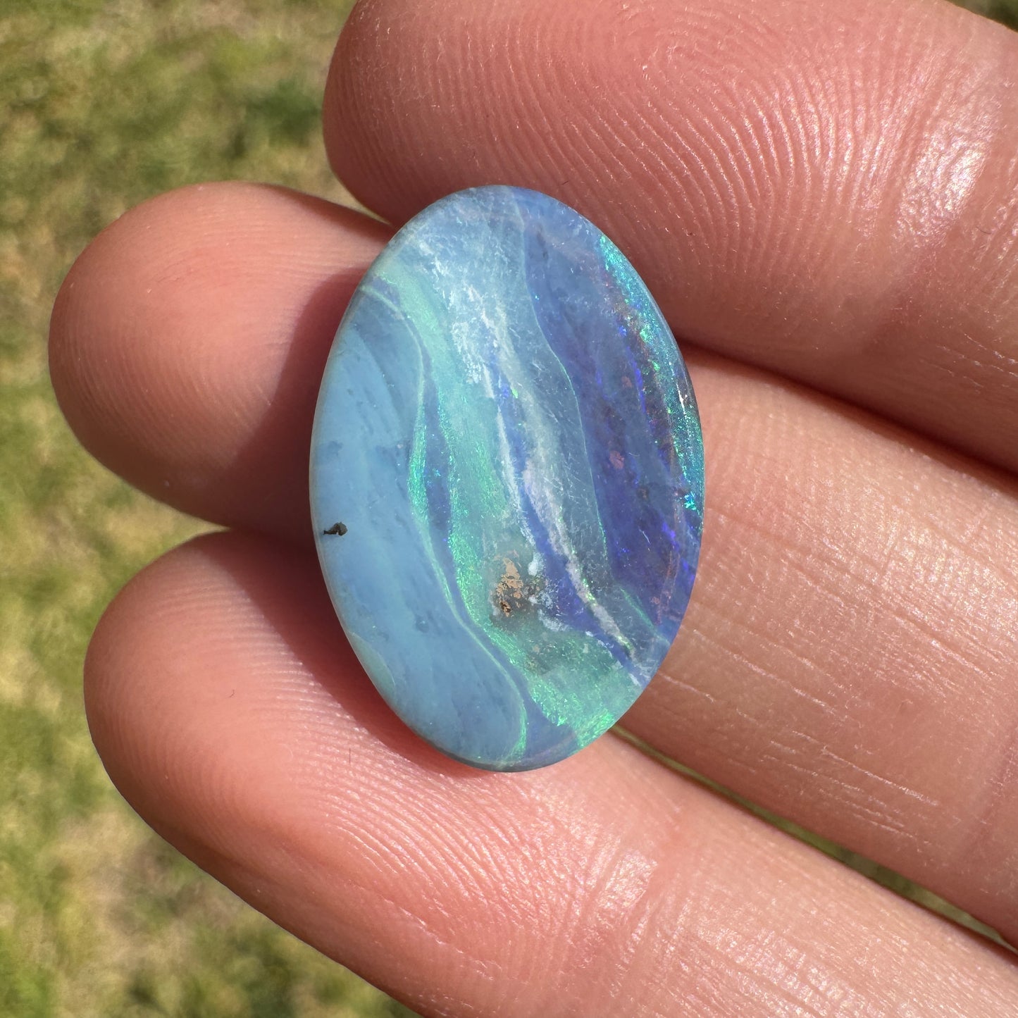 8.60 Ct green-blue oval boulder opal