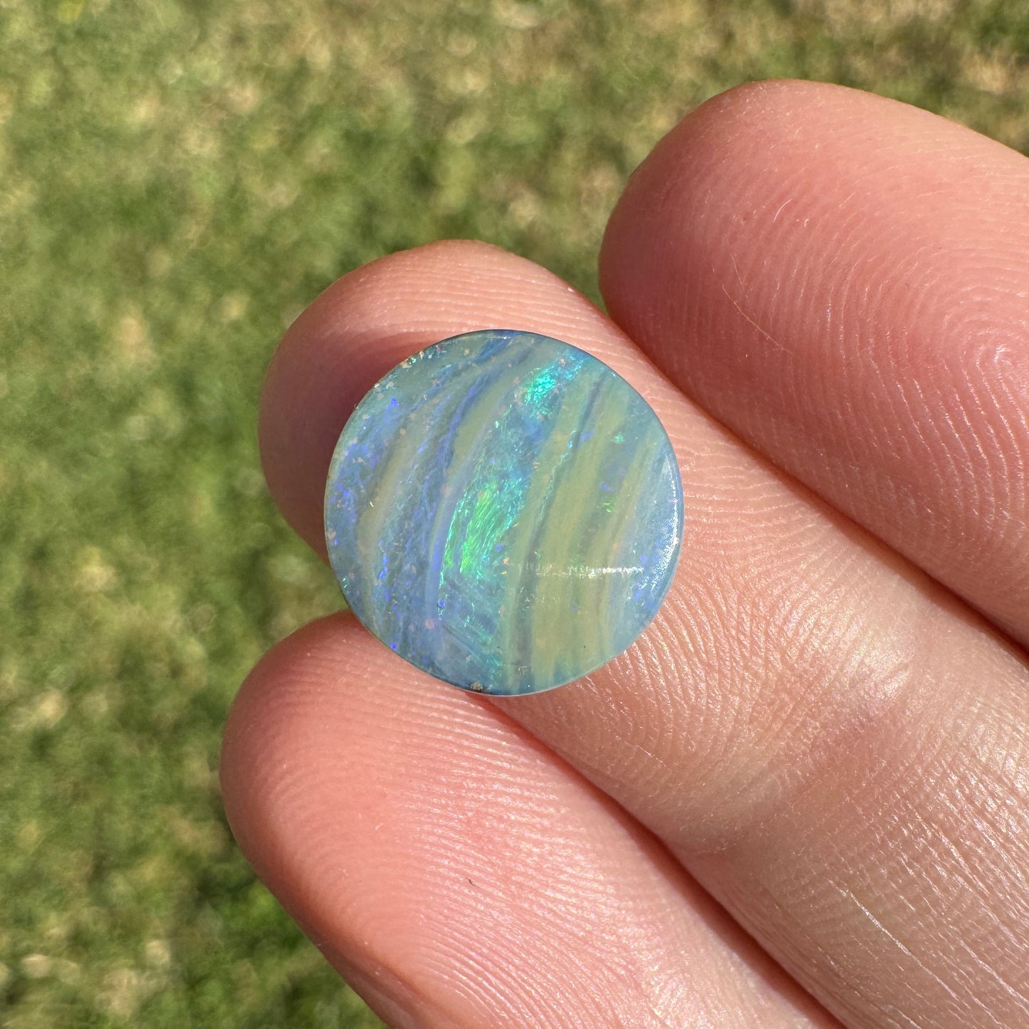 3.48 Ct circle boulder opal