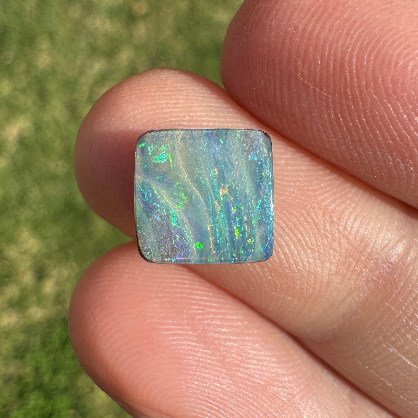 2.44 Ct rainbow striped boulder opal