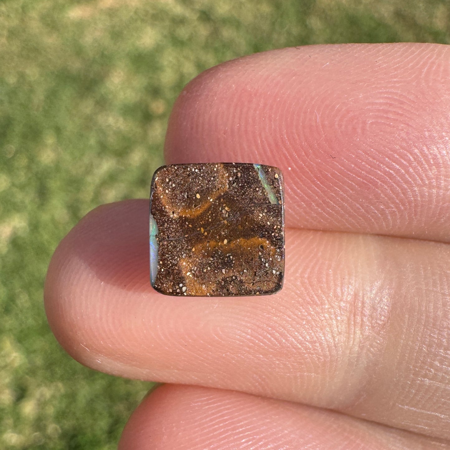 2.44 Ct rainbow striped boulder opal