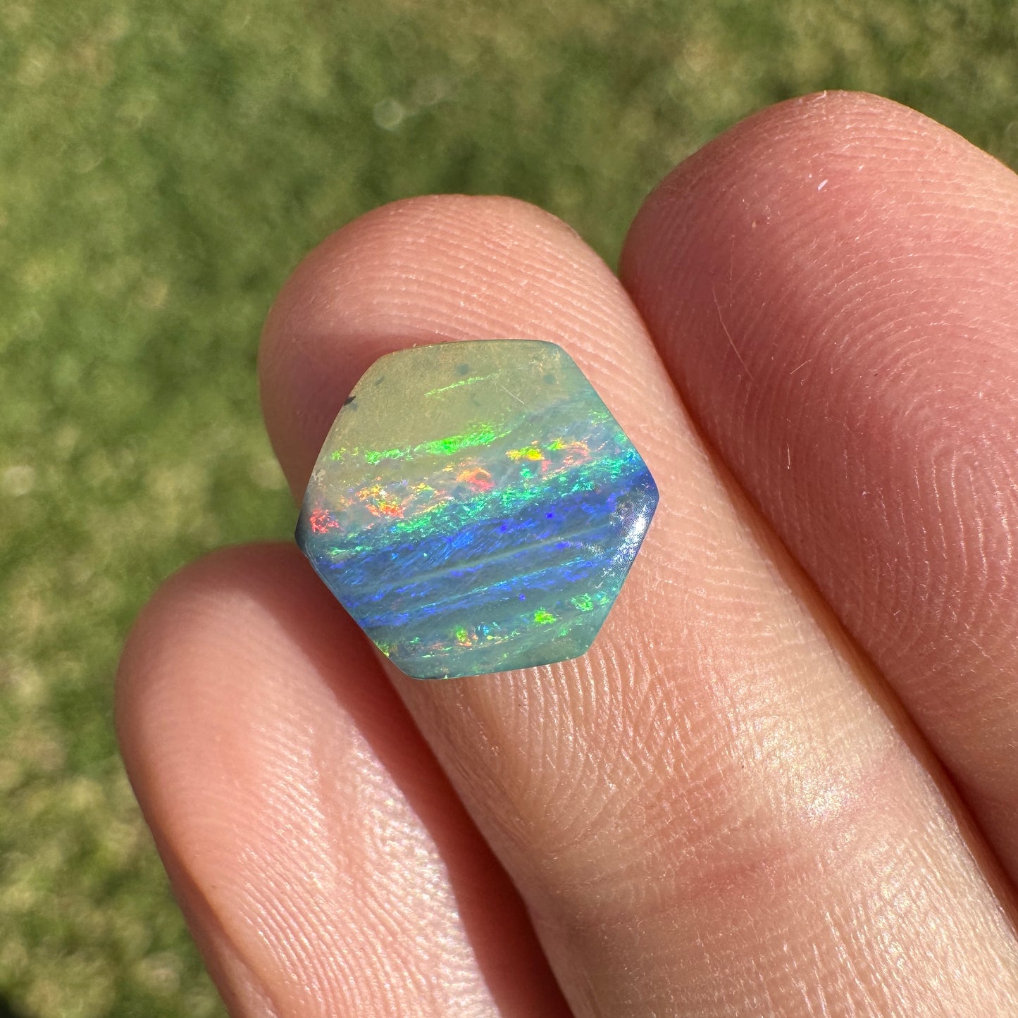 2.29 Ct small hexagon boulder opal