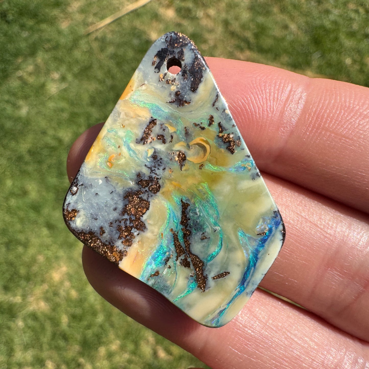 37.82 Ct front-drilled large boulder opal