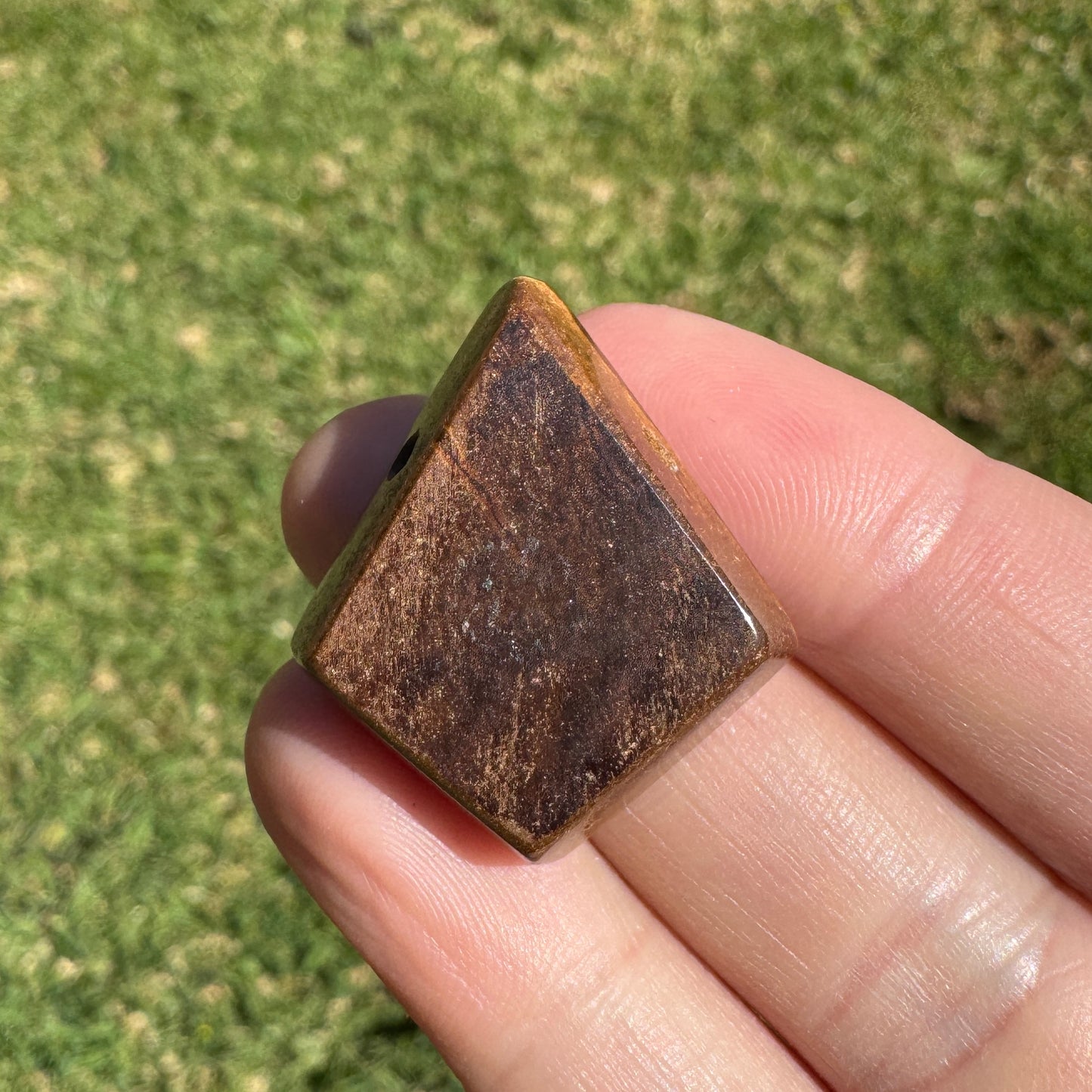 37.71 Ct side-drilled boulder opal