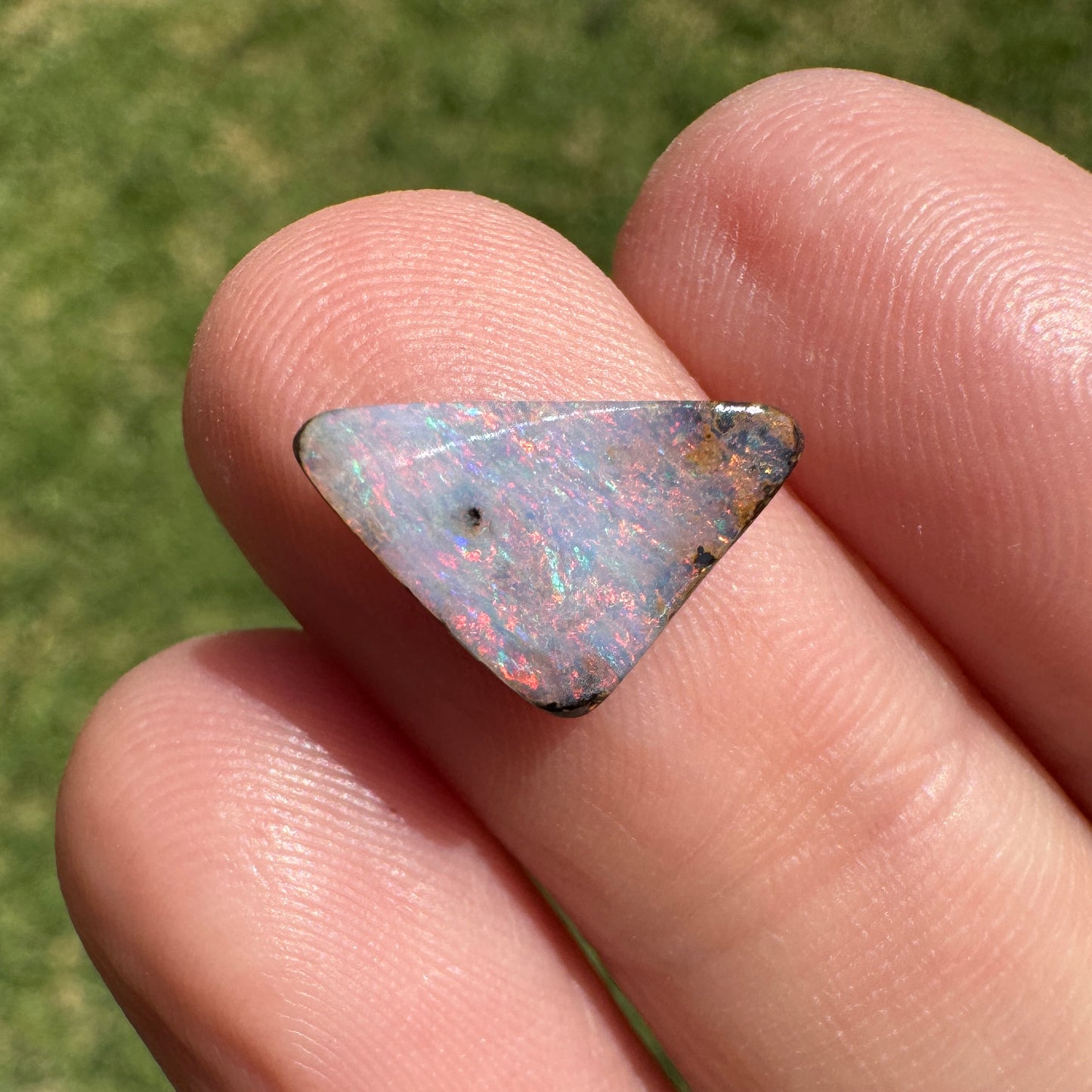 1.60 Ct small boulder opal