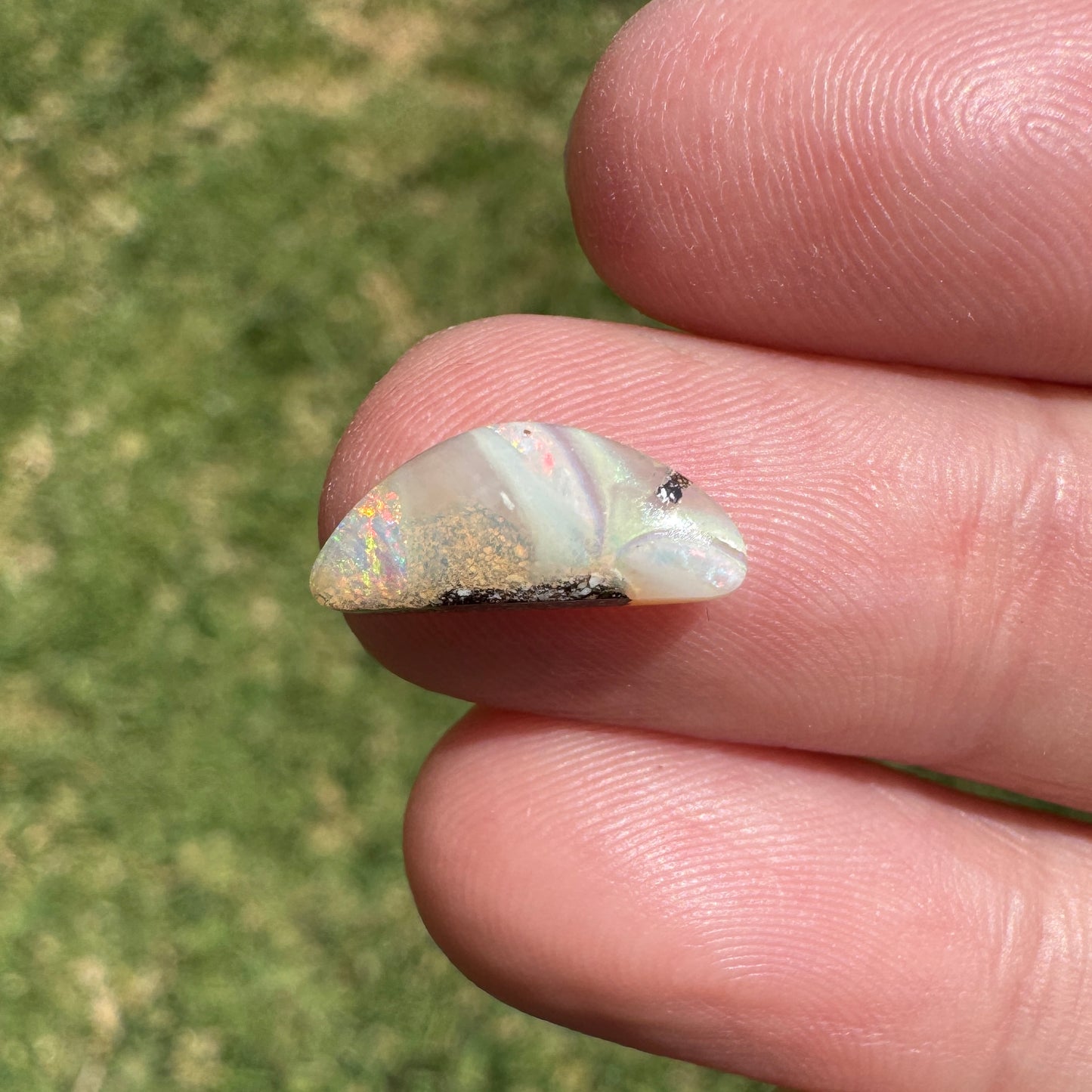 1.79 Ct small boulder opal