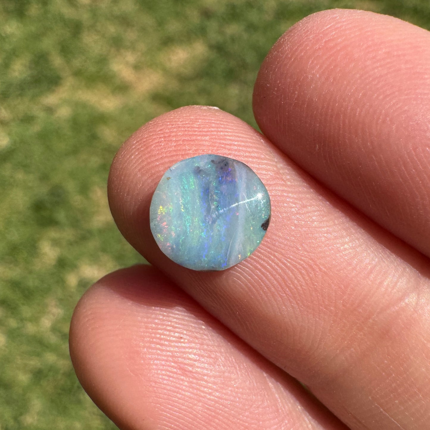 1.39 Ct small boulder opal
