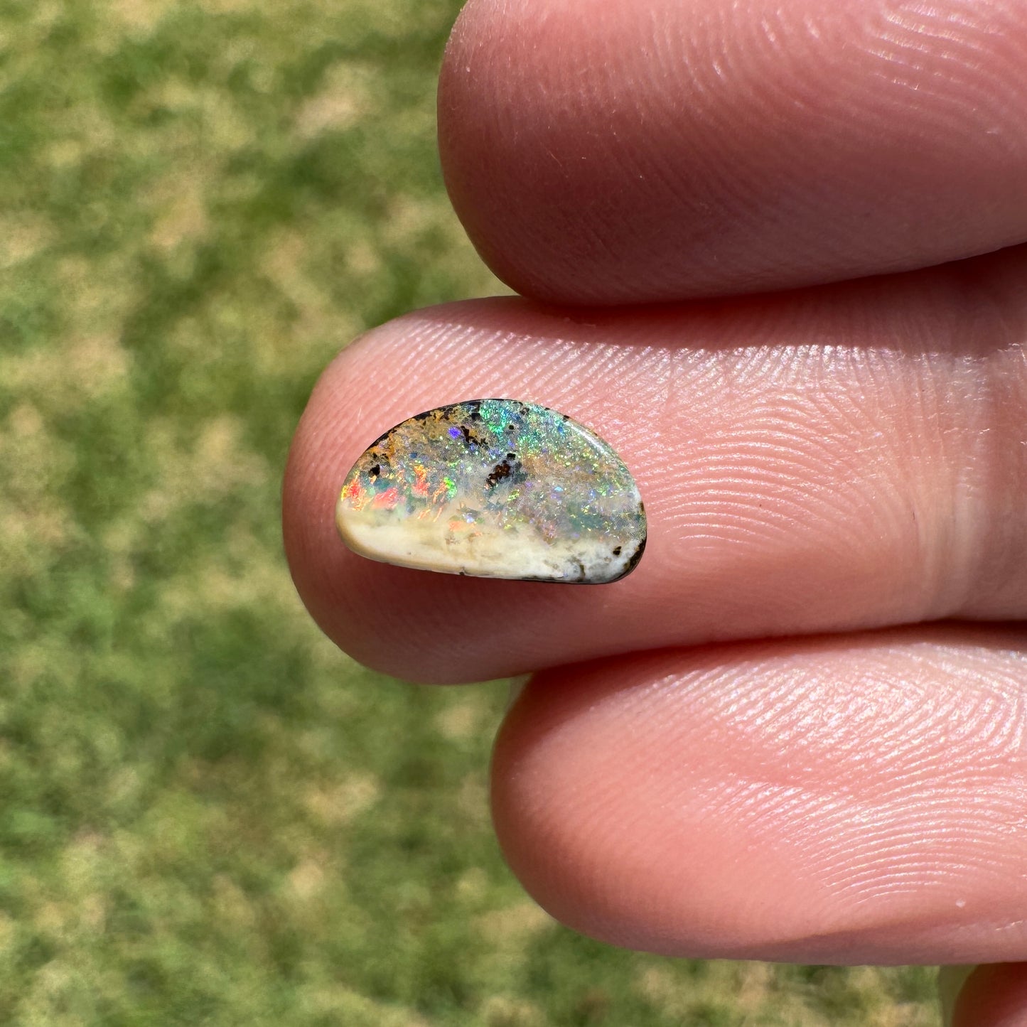 1.26 Ct small boulder opal