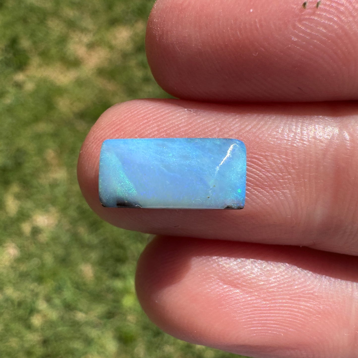 2.40 Ct small boulder opal