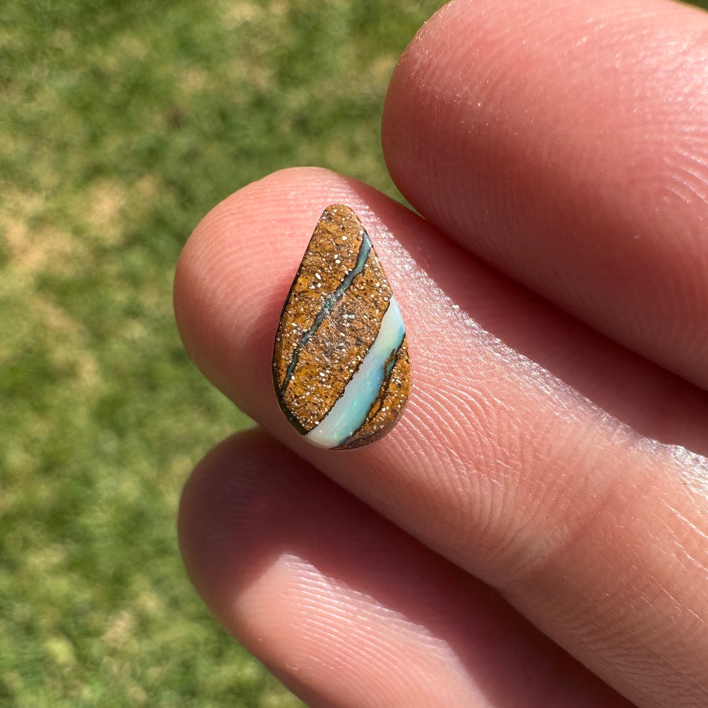 1.39 Ct small boulder opal
