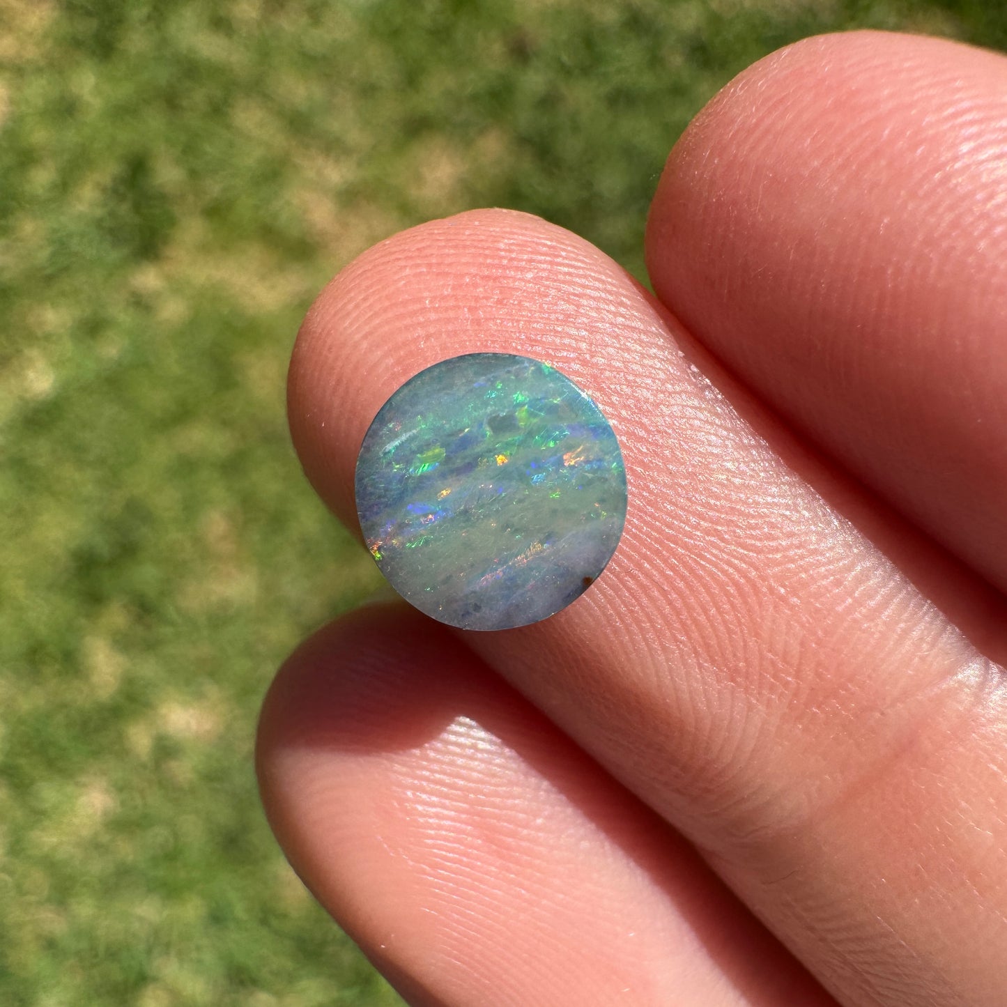 1.41 Ct small boulder opal