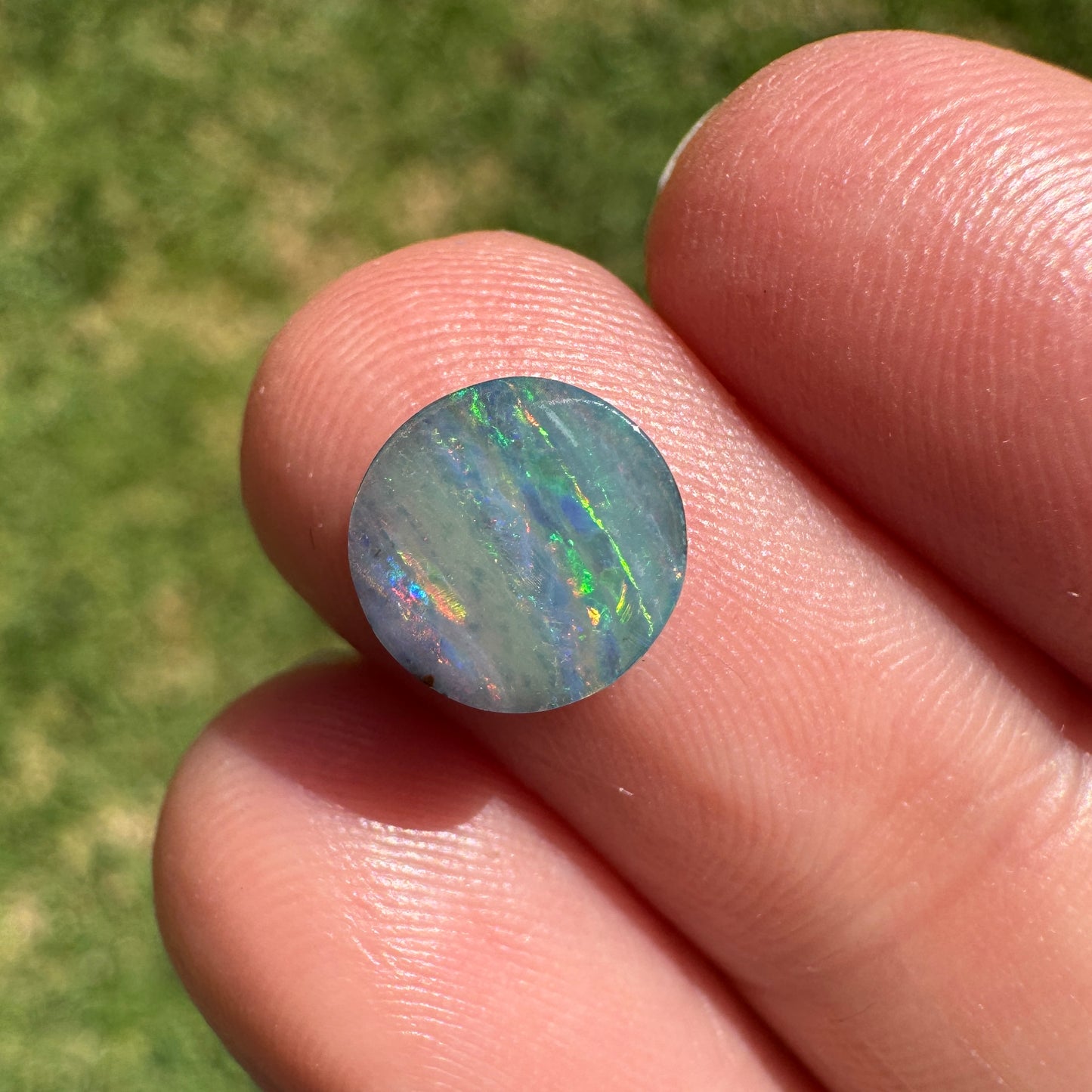 1.41 Ct small boulder opal