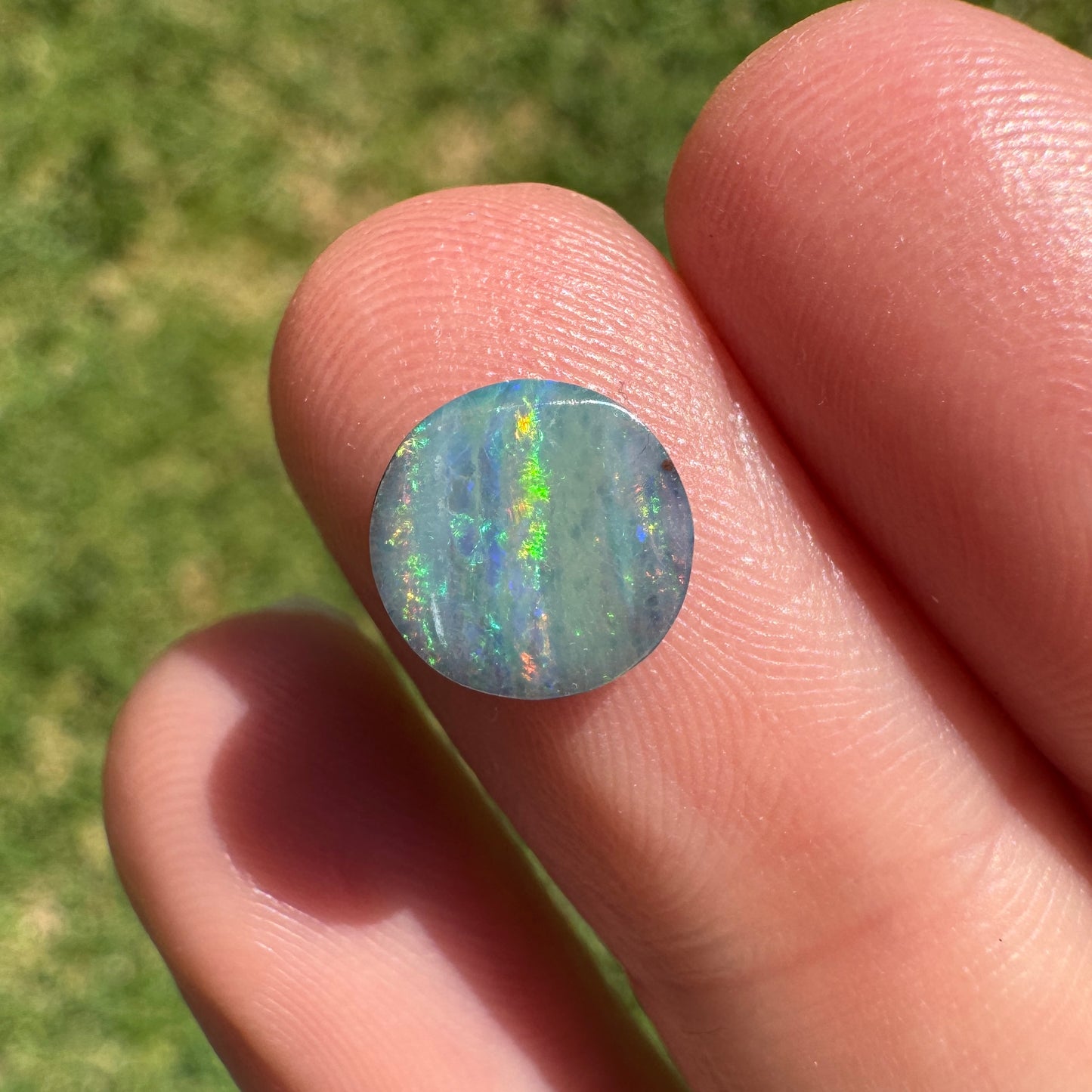 1.41 Ct small boulder opal
