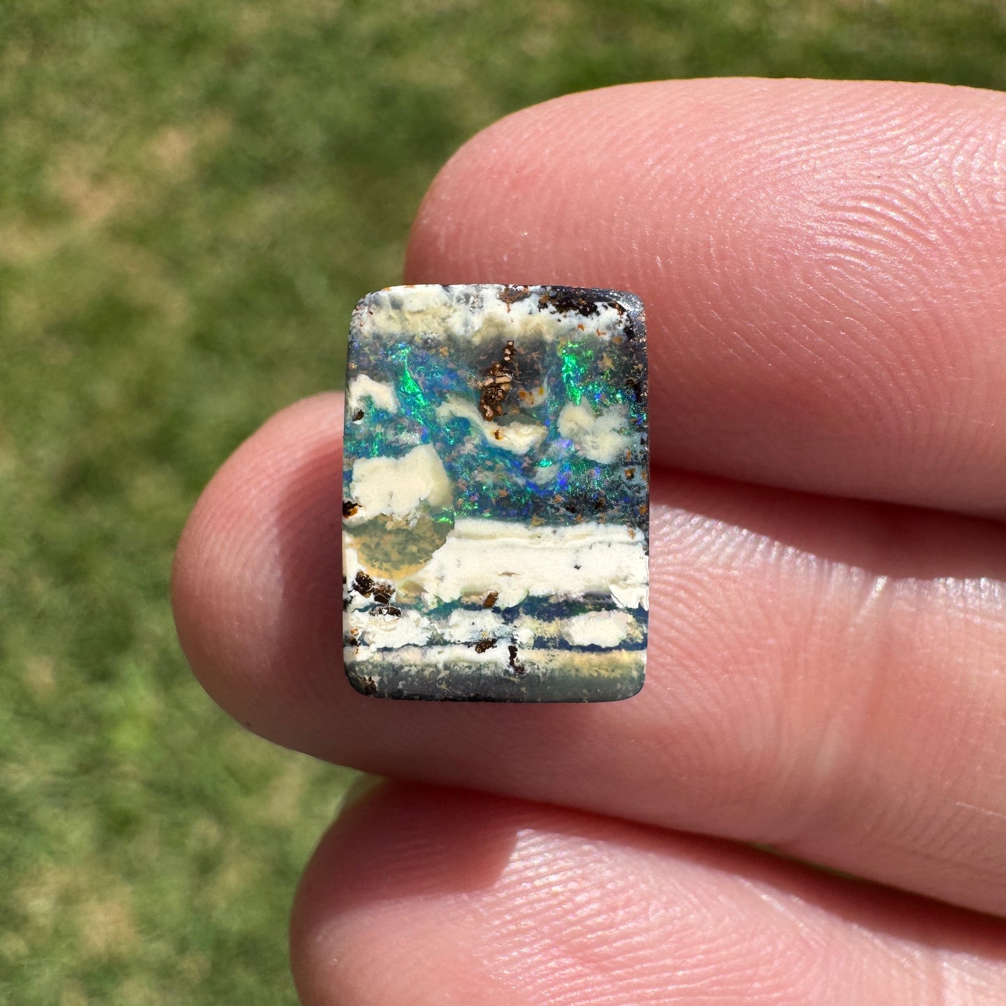 3.51 Ct small boulder opal