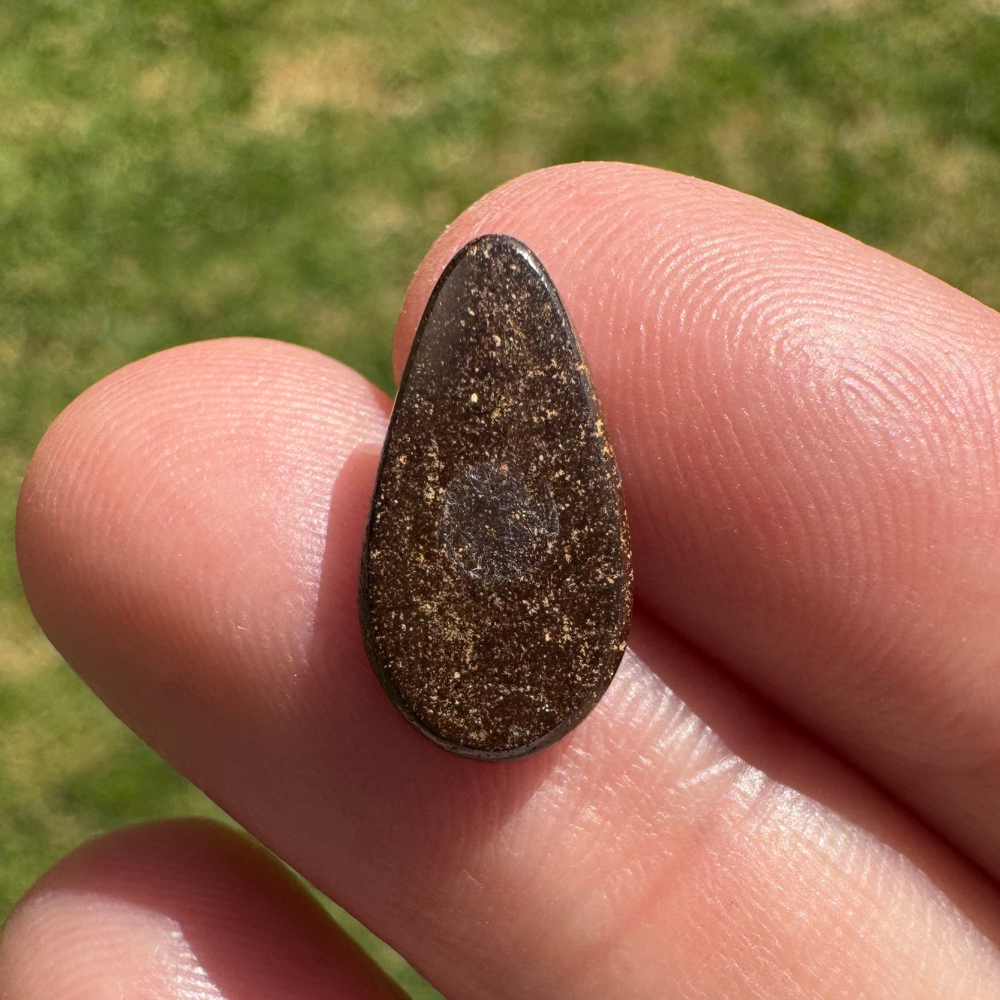 3.02 Ct small boulder opal