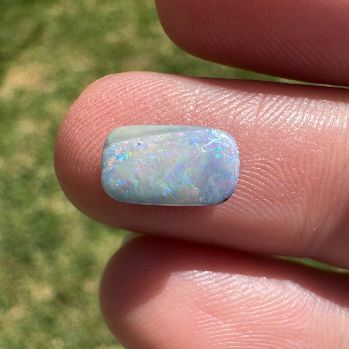 1.28 Ct small boulder opal