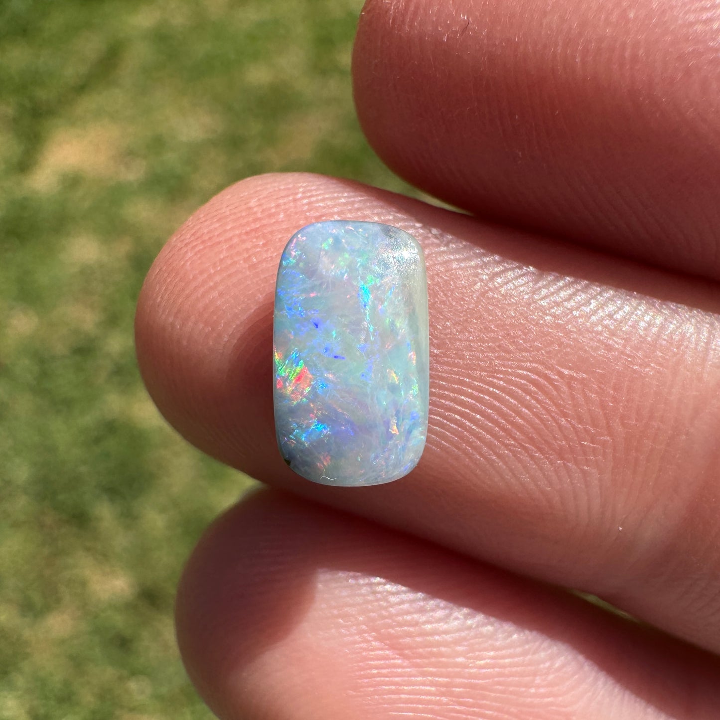 1.28 Ct small boulder opal