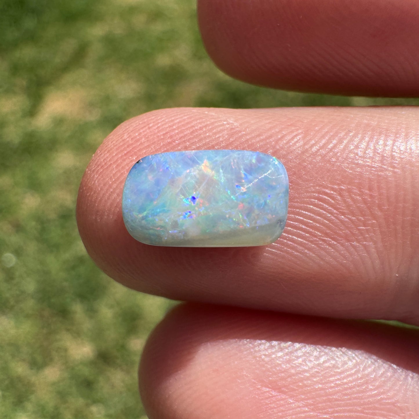 1.28 Ct small boulder opal