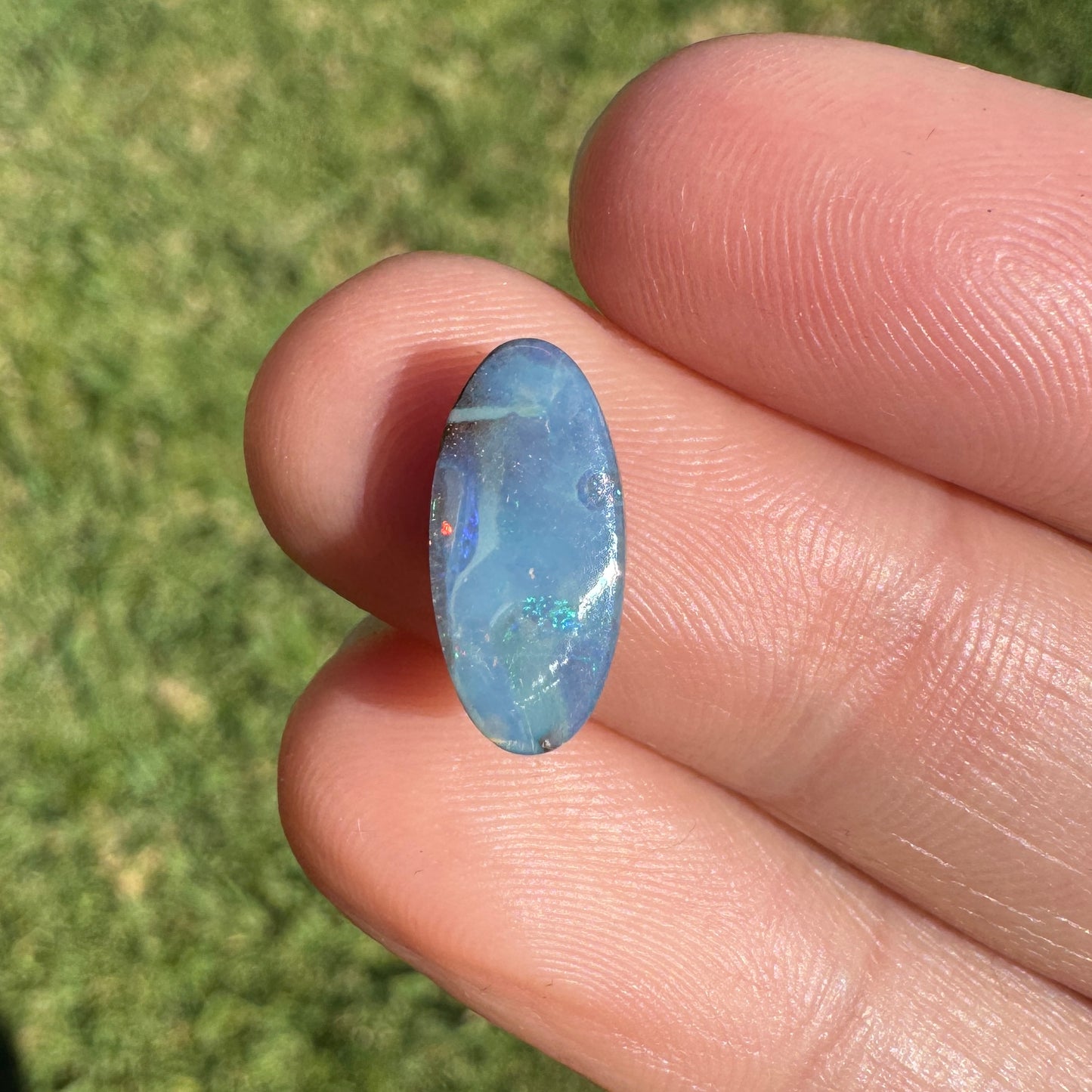 2.45 Ct small boulder opal