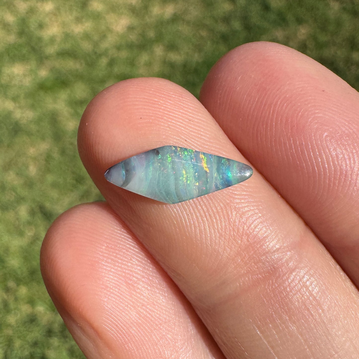 1.08 Ct small boulder opal