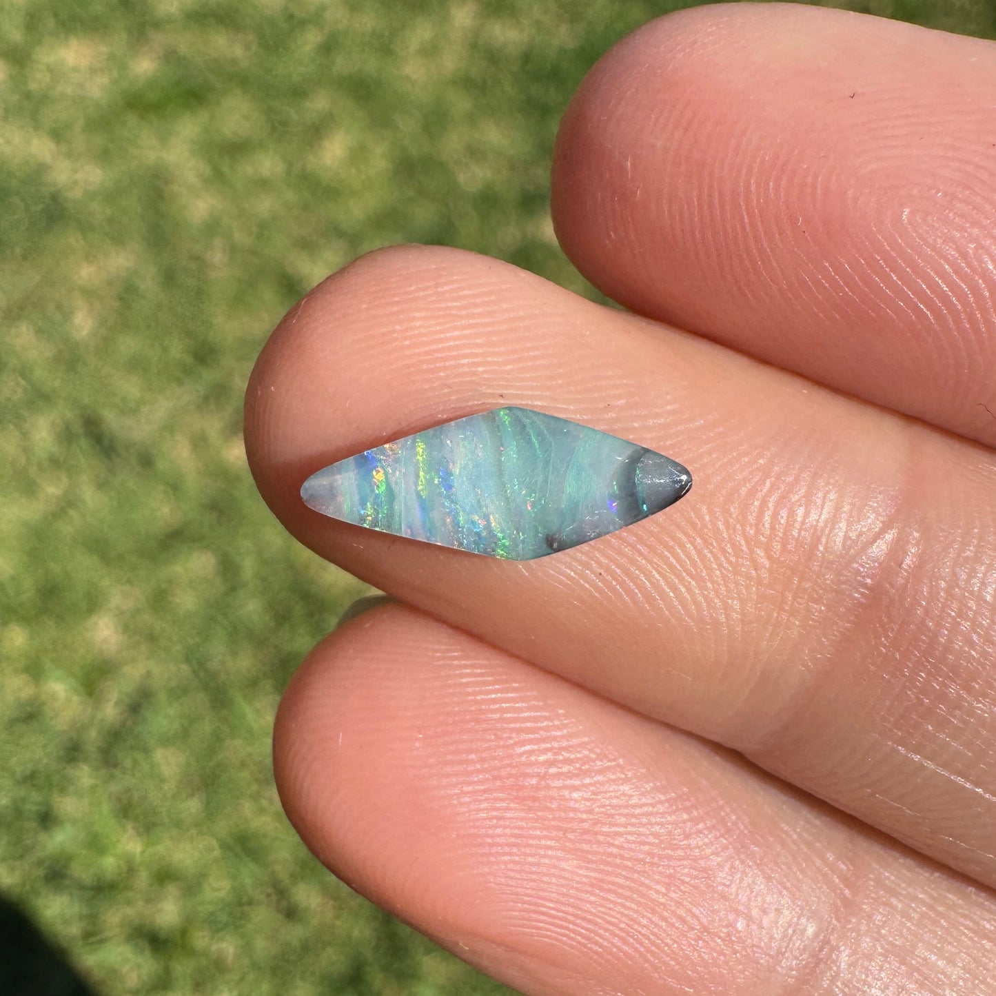 1.08 Ct small boulder opal