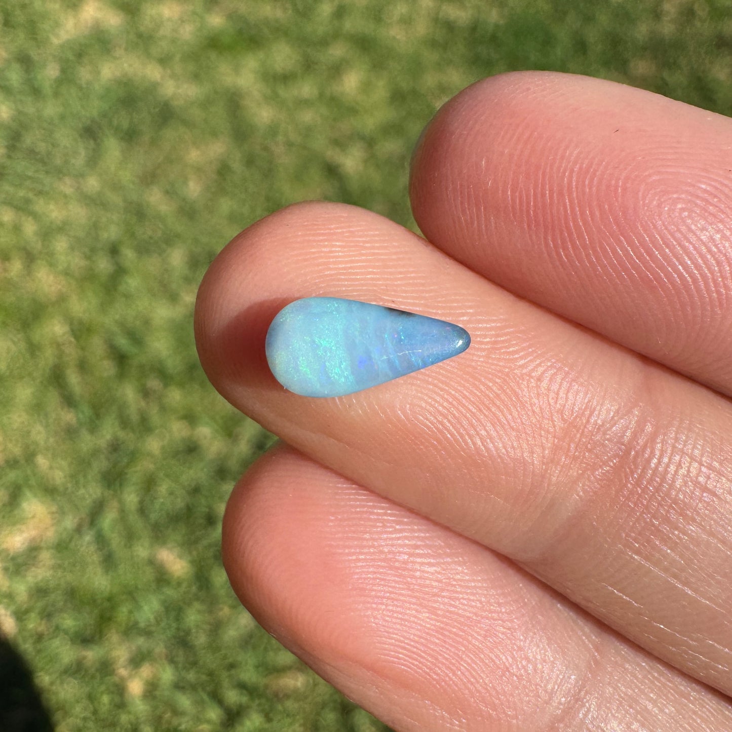 1.07 Ct small boulder opal