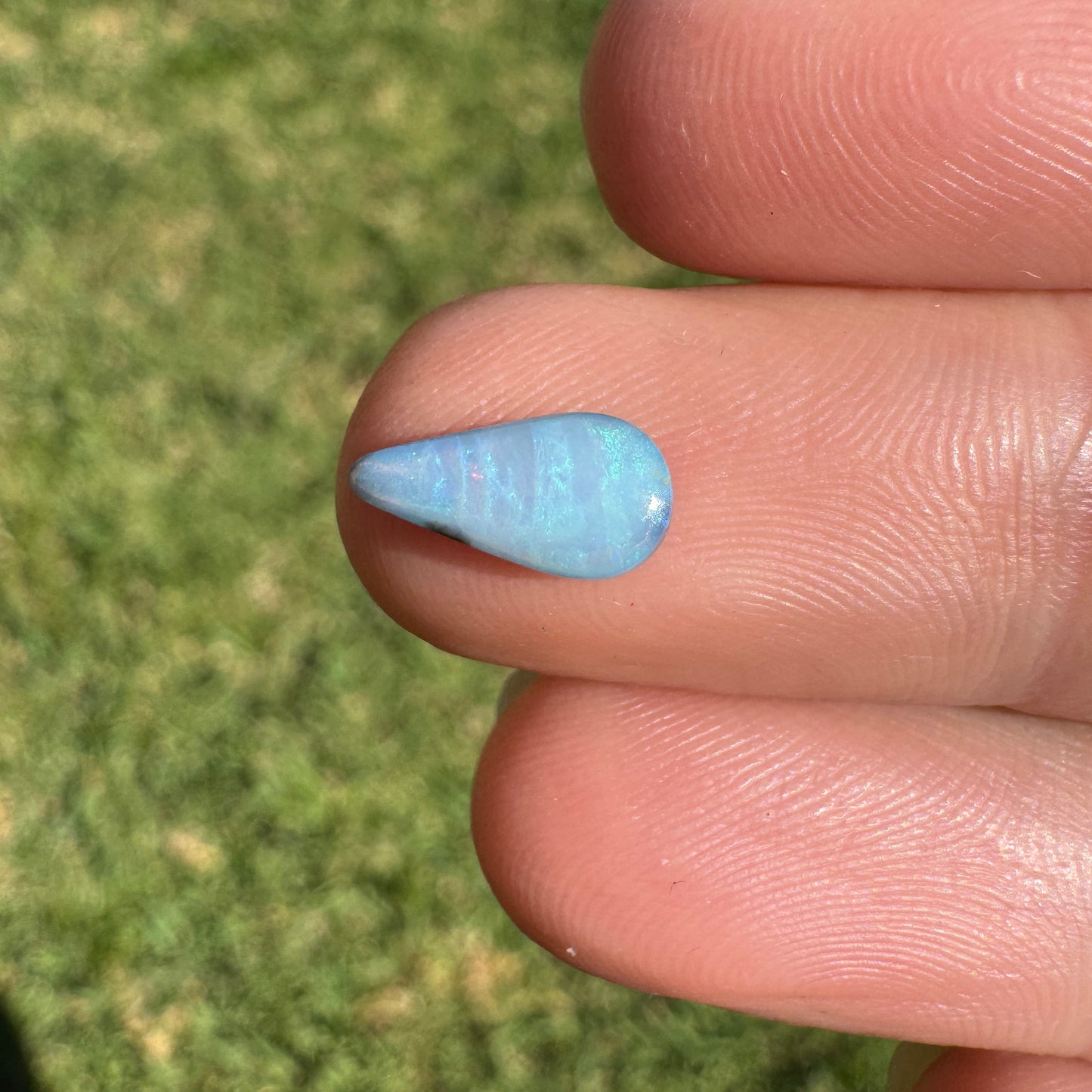 1.07 Ct small boulder opal