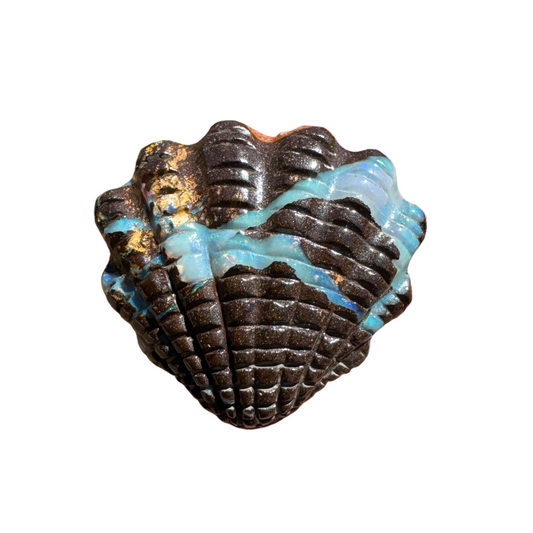 13.26 Ct fan shell boulder opal carving