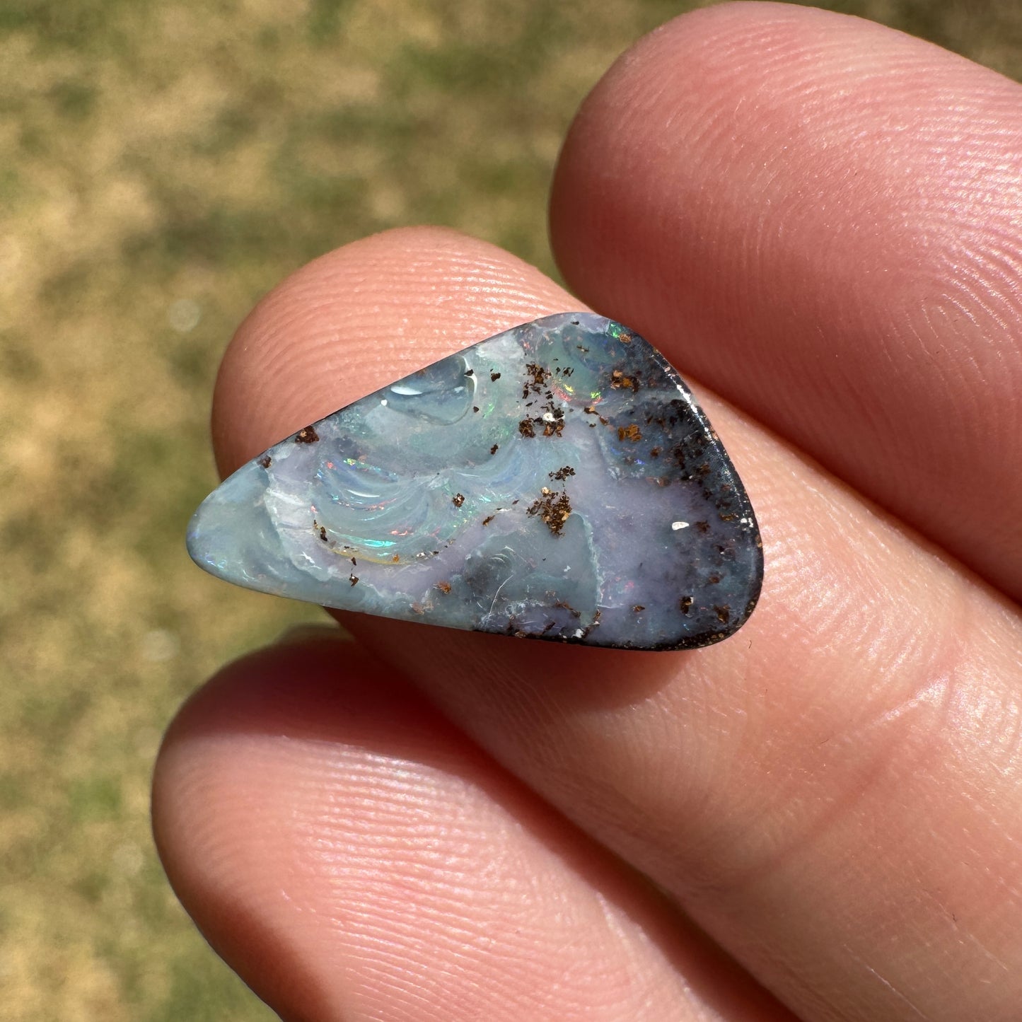 3.14 Ct small boulder opal