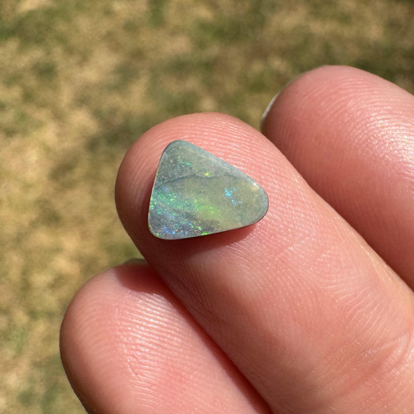 1.70 Ct small boulder opal