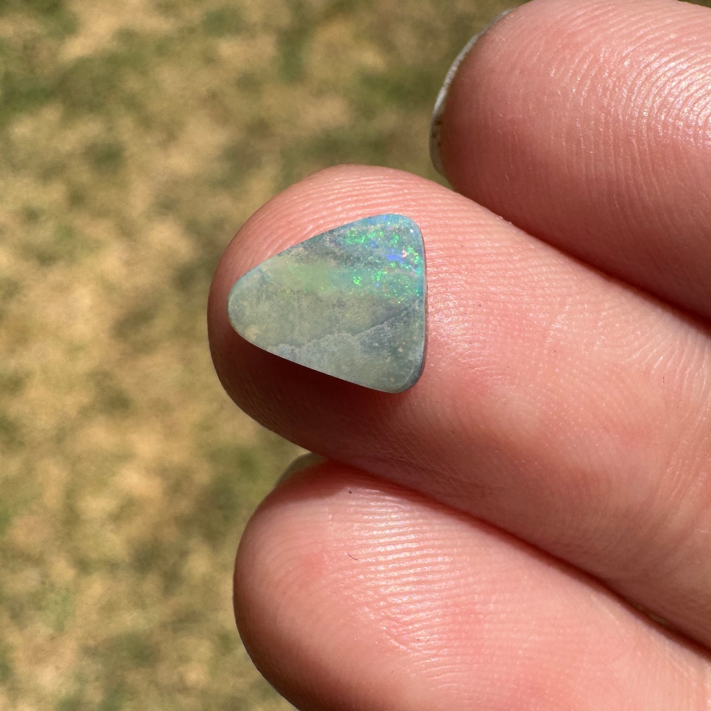 1.70 Ct small boulder opal