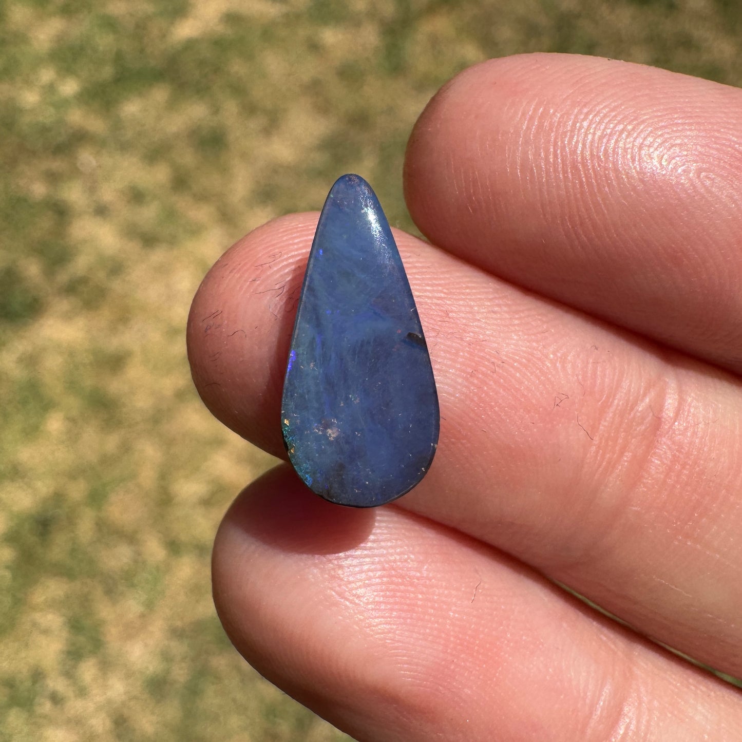 2.76 Ct small boulder opal